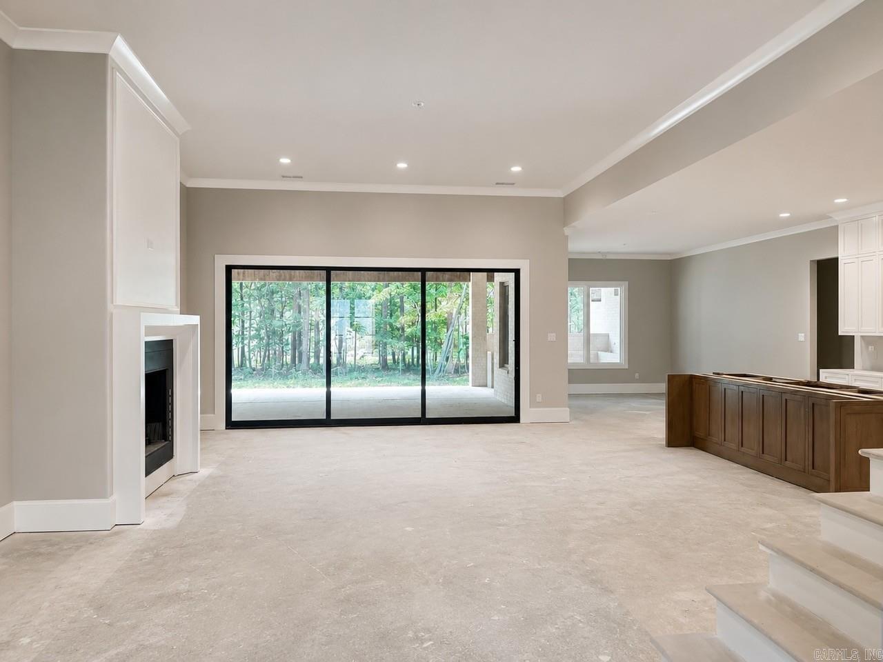 CHENAL VALLEY "MIRAMONT CIRCLE" - Residential