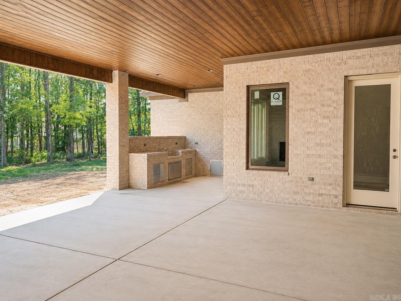 CHENAL VALLEY "MIRAMONT CIRCLE" - Residential