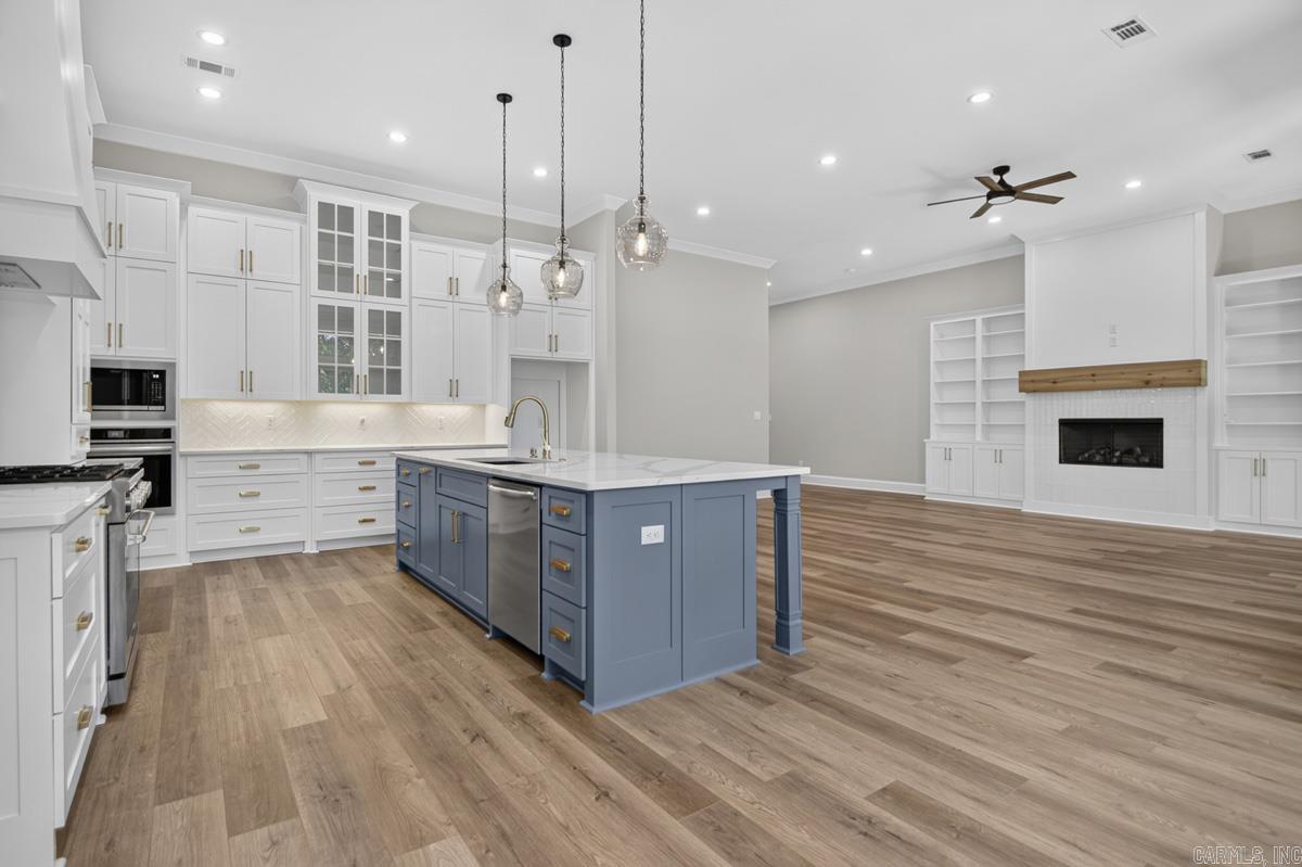 MILLERS GLENN - Residential