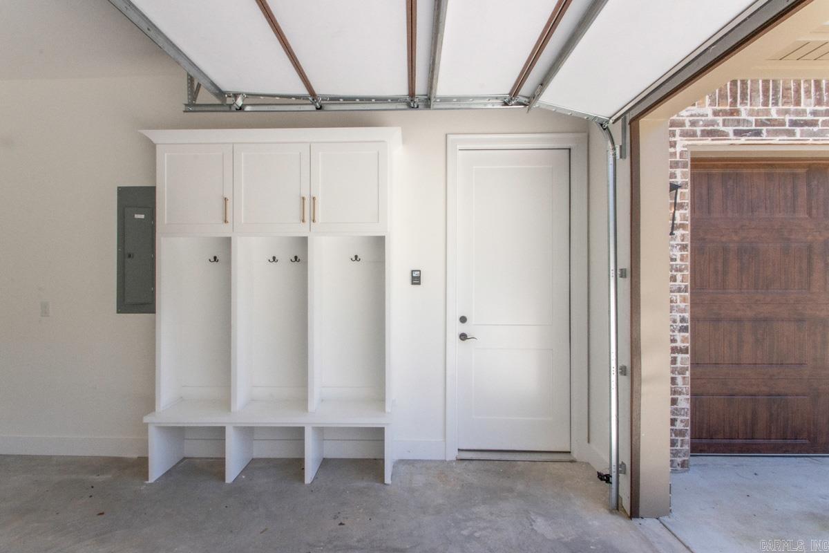 MILLERS GLENN - Residential