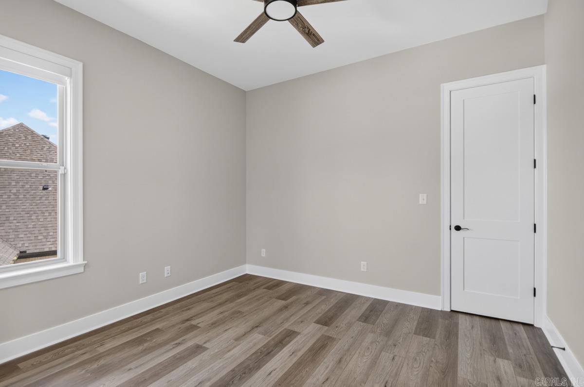 MILLERS GLENN - Residential