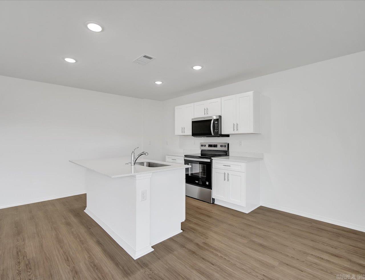 CRESCENT GROVE PHASE 1 - Residential