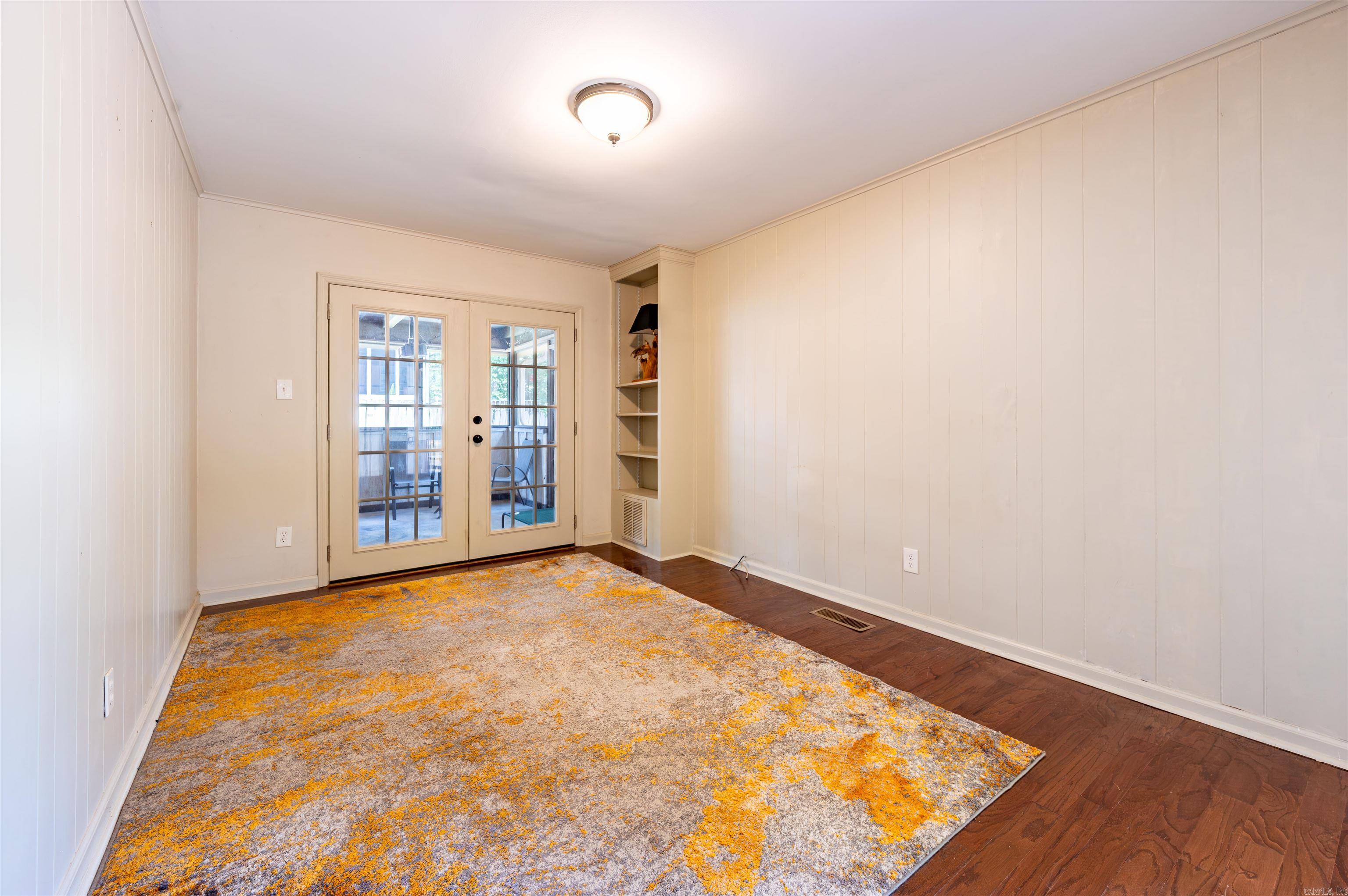 COLONY PLACE - Residential