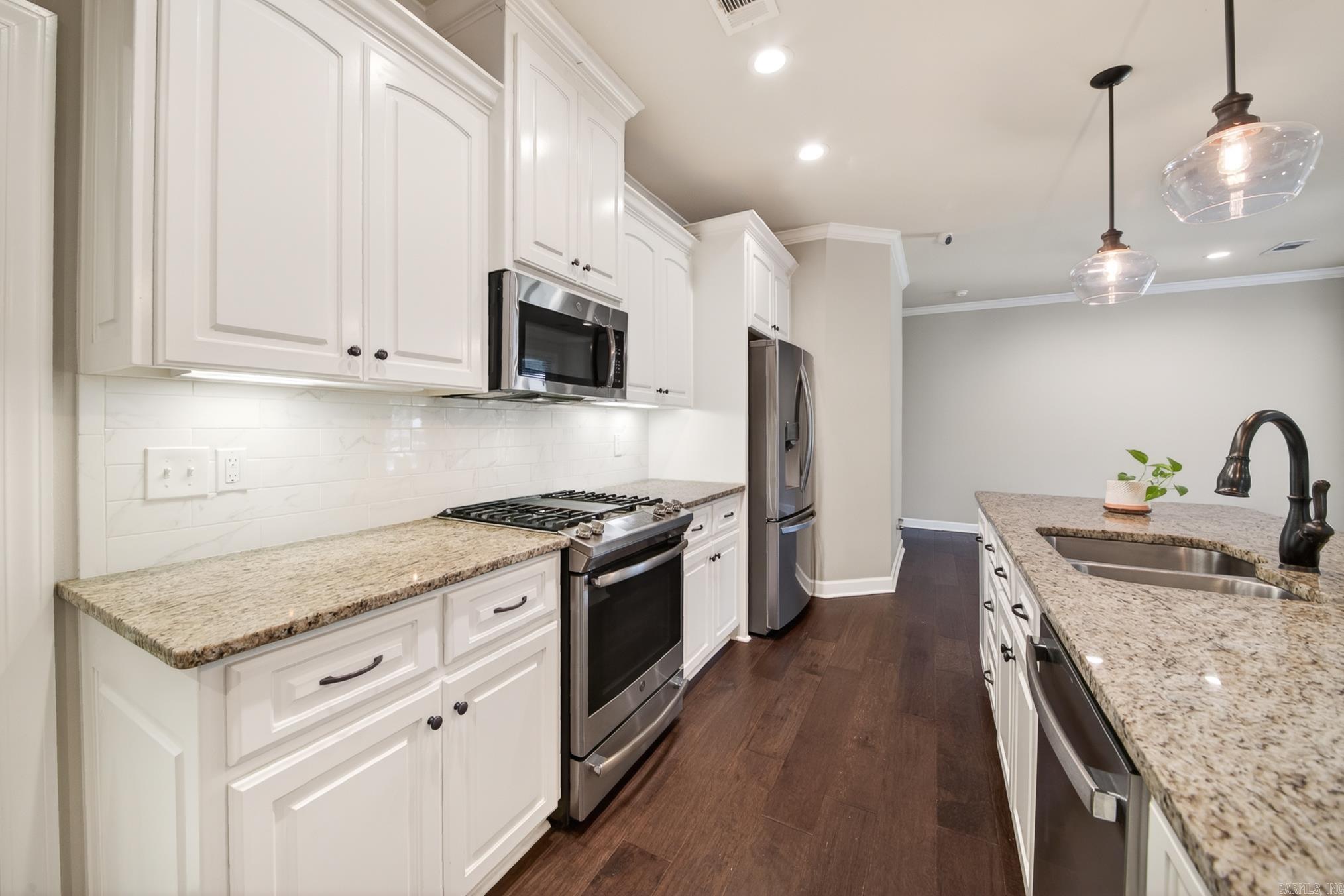 MILLERS GLENN - Residential Lease