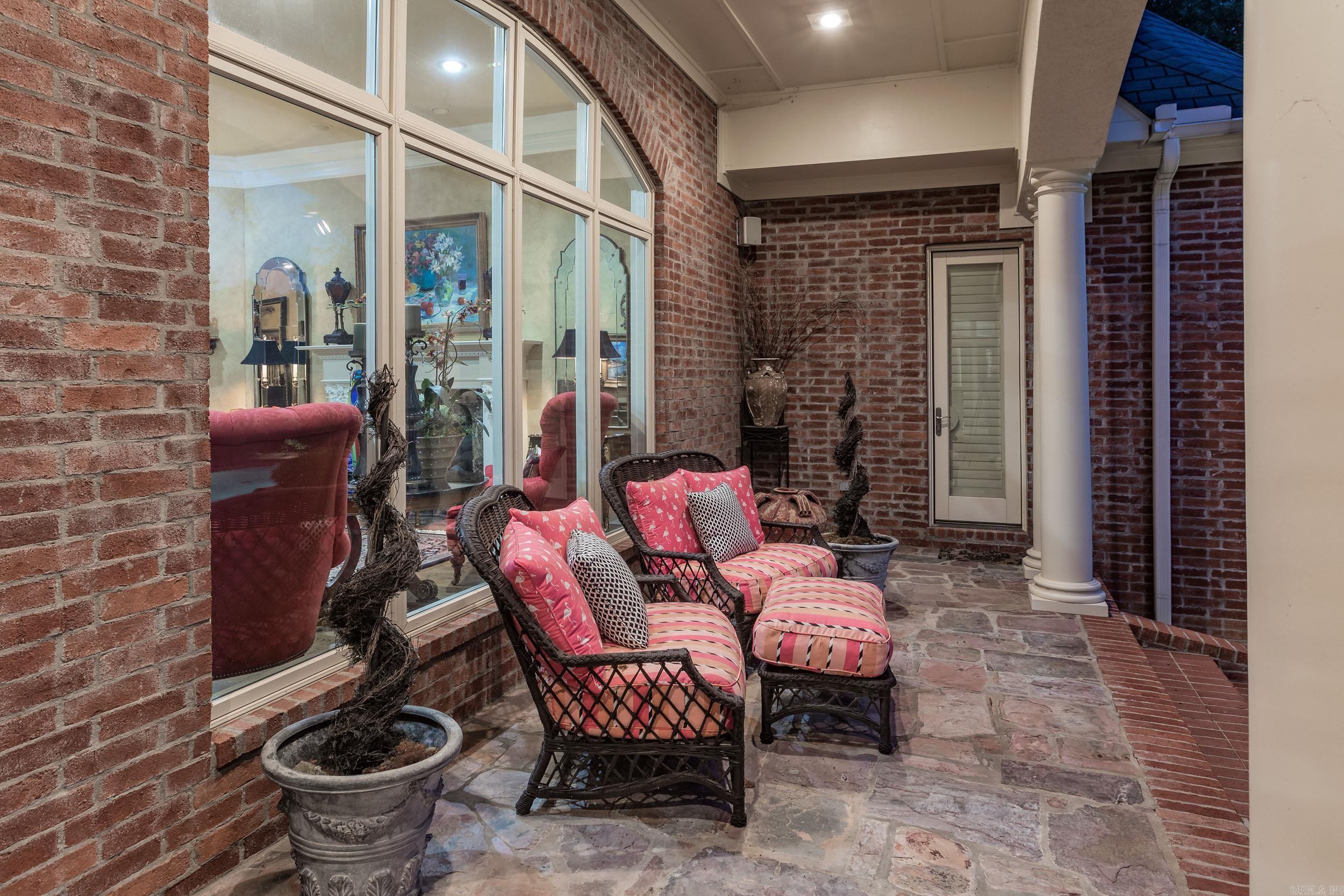 CHENAL VALLEY SOLOGNE CIRCLE - Residential