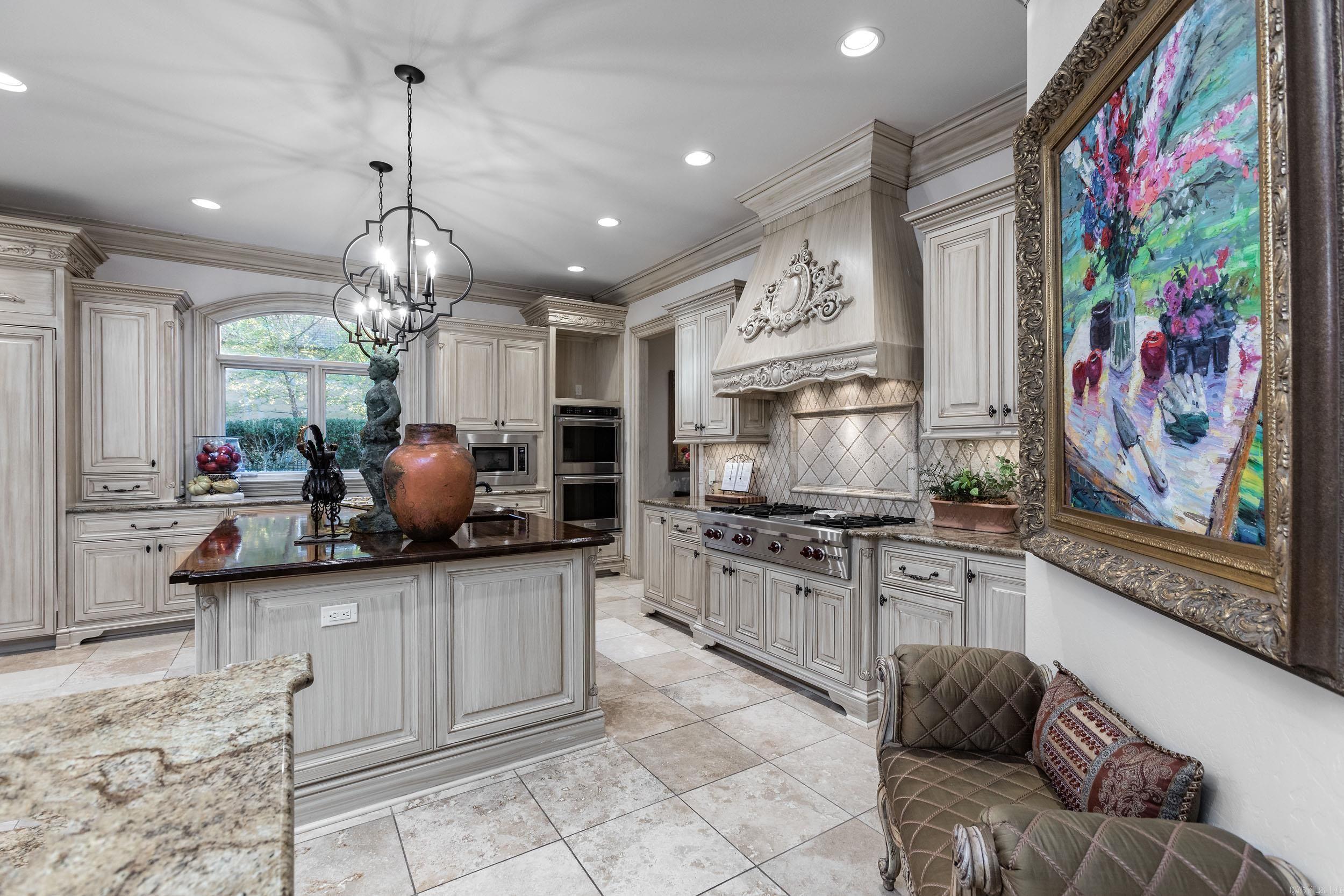 CHENAL VALLEY SOLOGNE CIRCLE - Residential