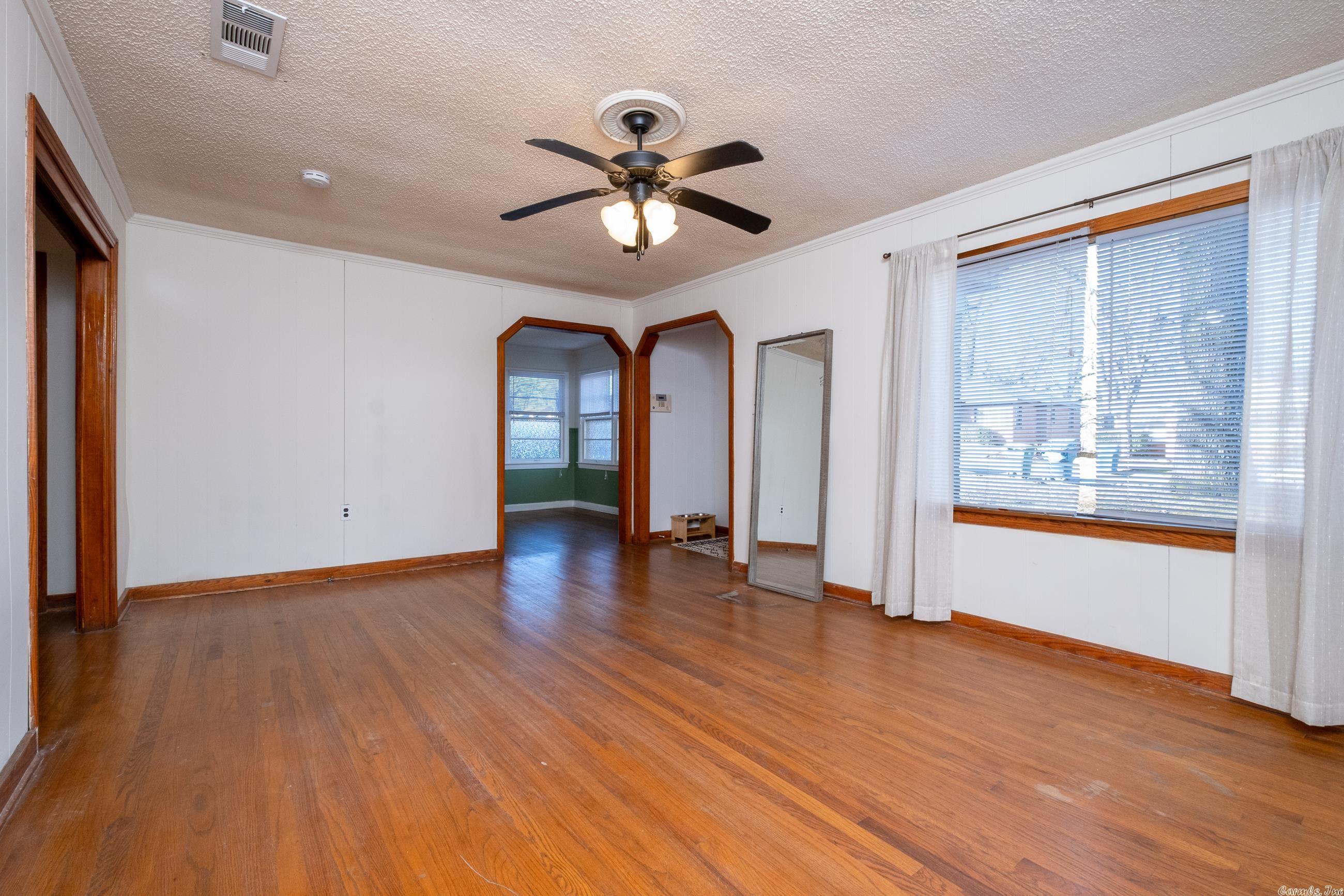 OAK FOREST GARDENS - Residential