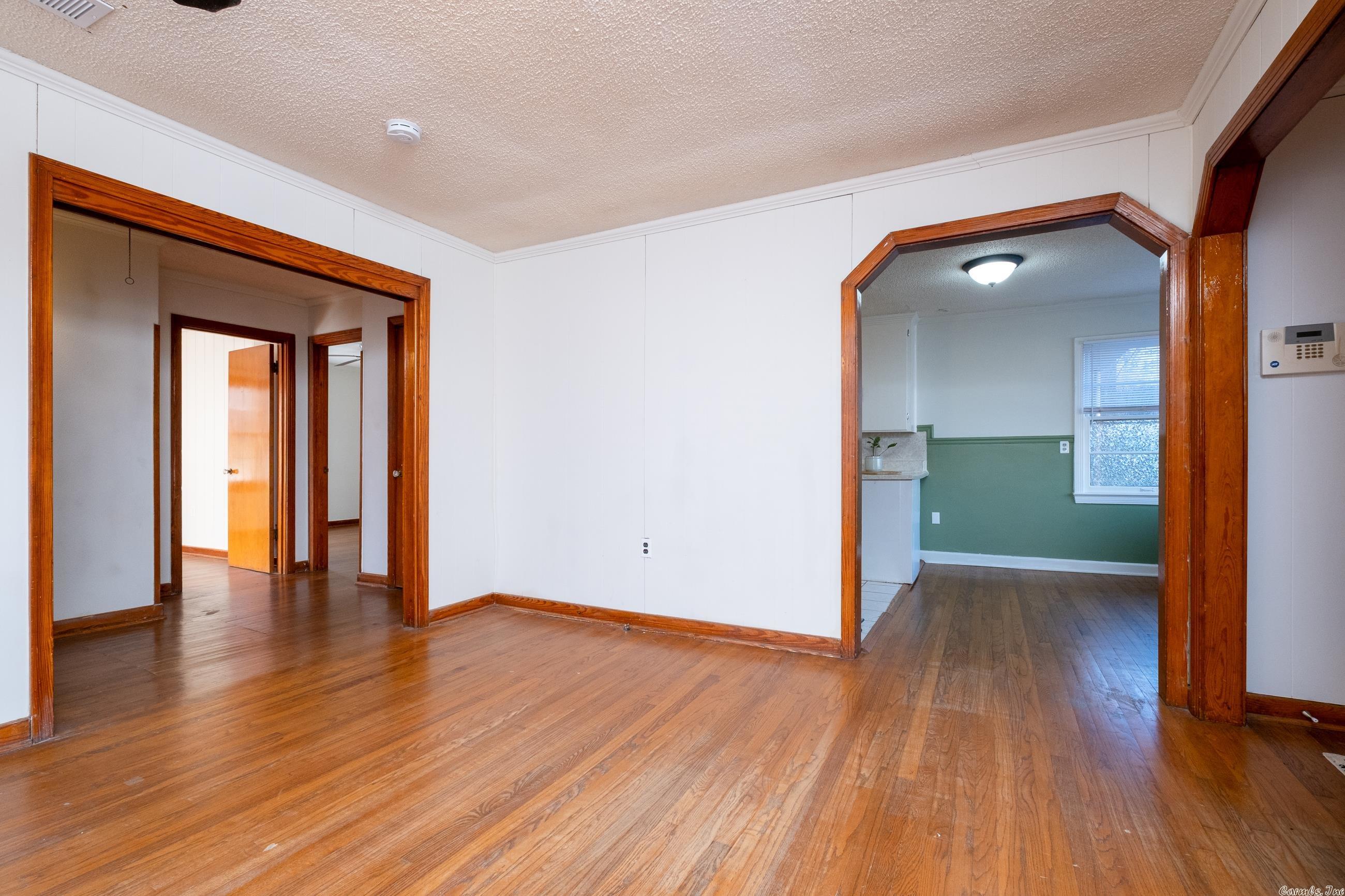 OAK FOREST GARDENS - Residential