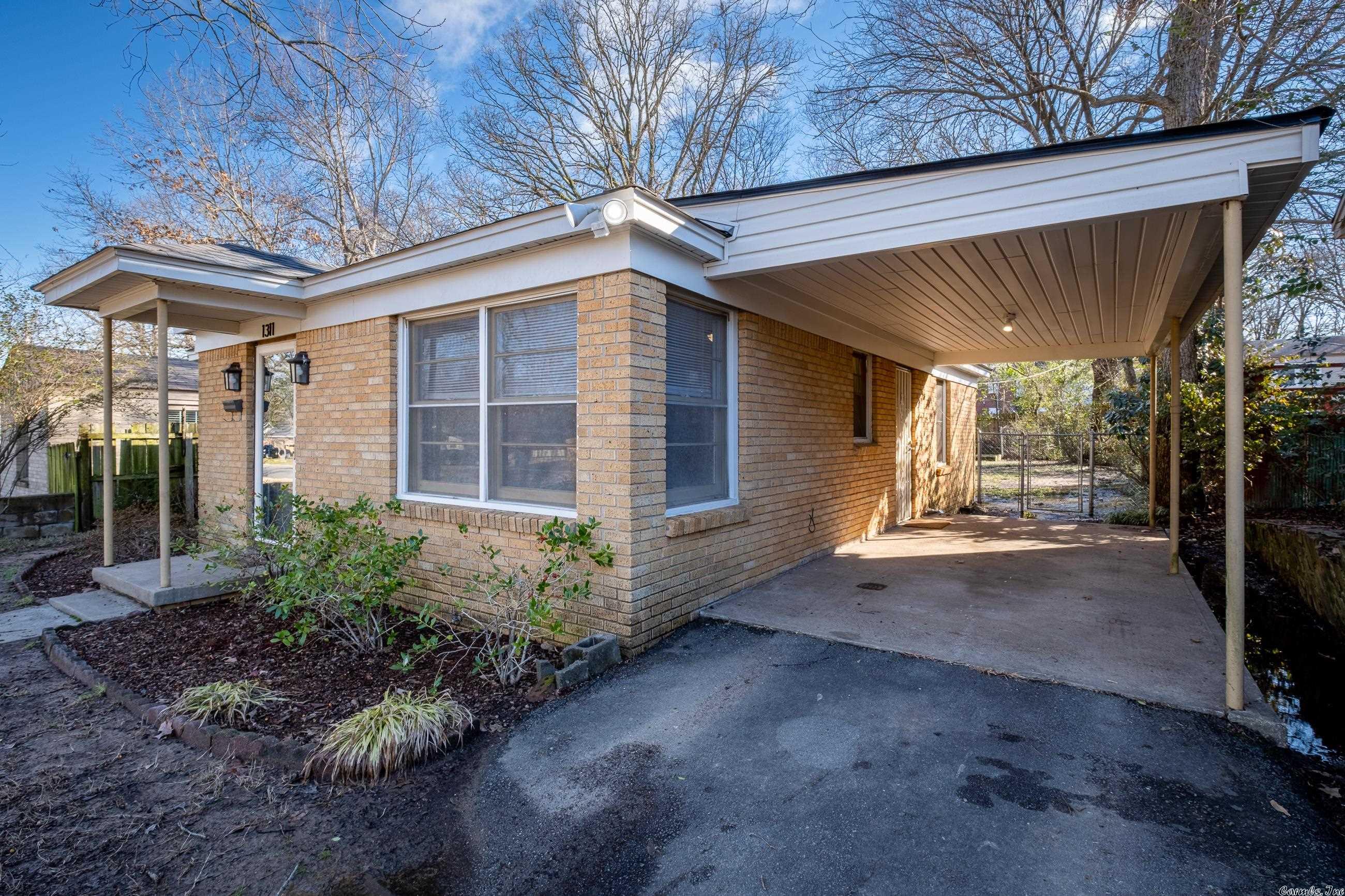OAK FOREST GARDENS - Residential