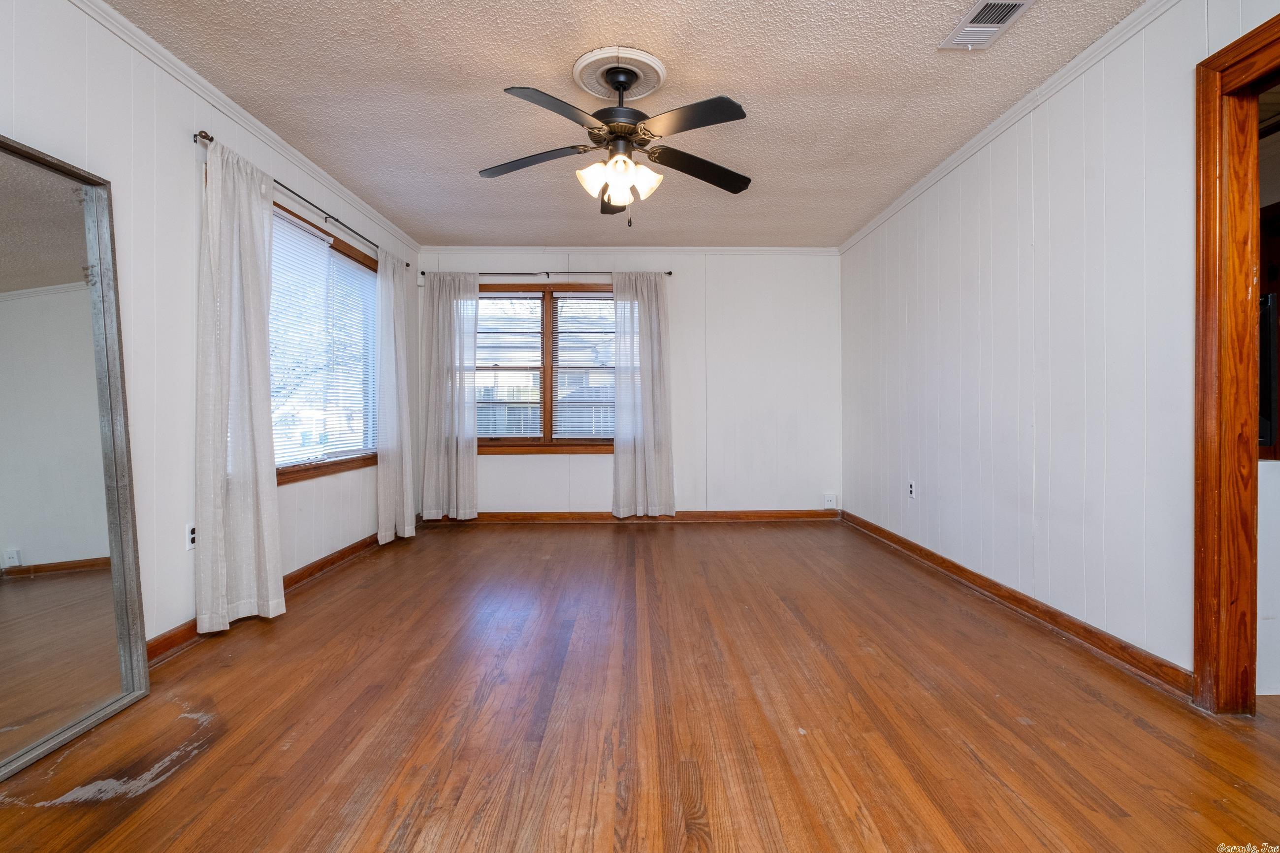 OAK FOREST GARDENS - Residential