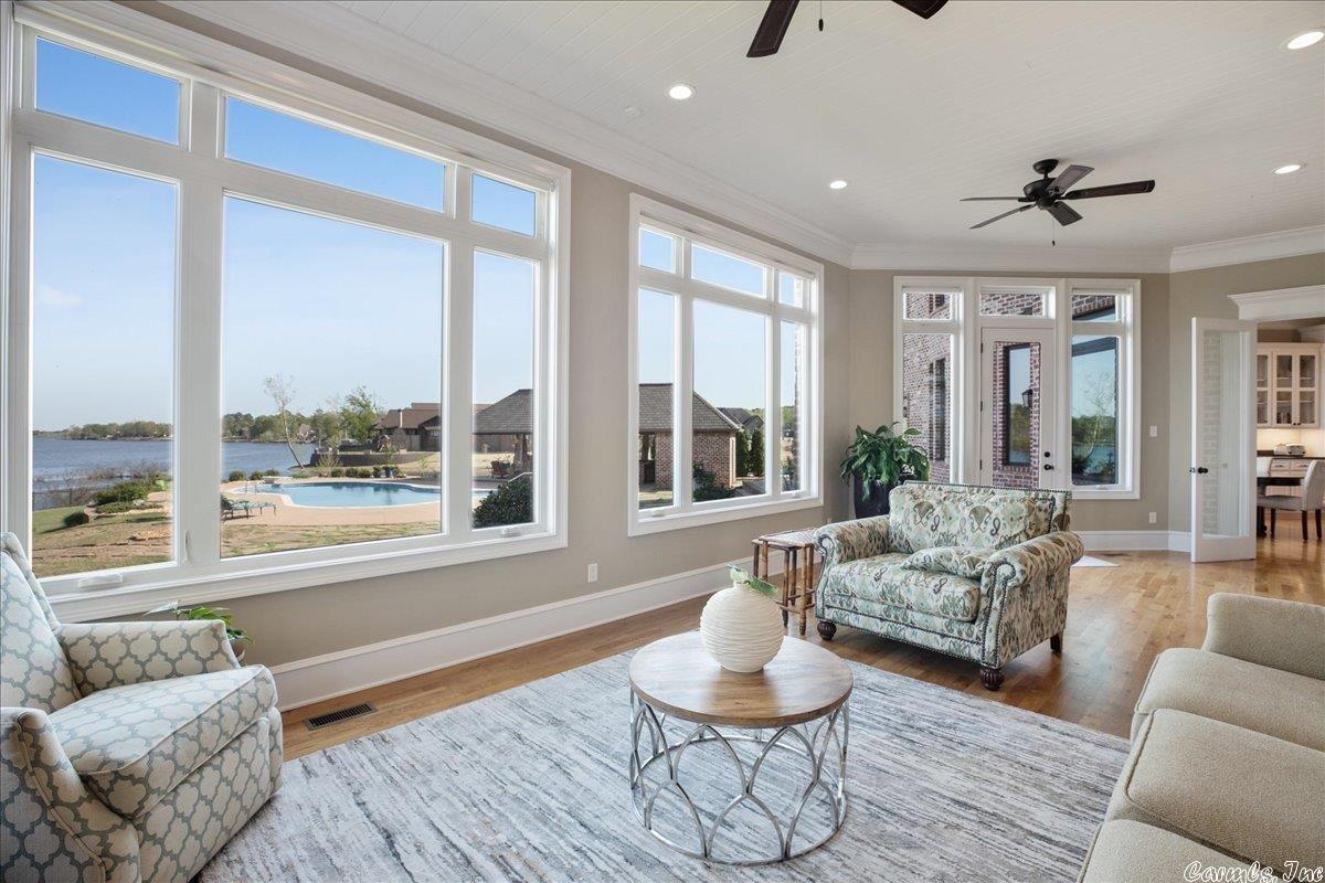 WESTSHORE ADDN HURRICANE LAKE ES - Residential