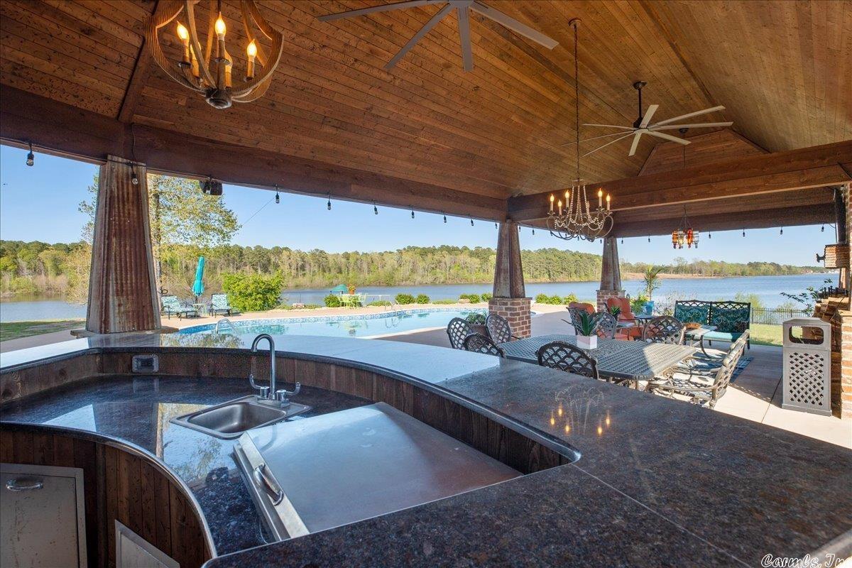 WESTSHORE ADDN HURRICANE LAKE ES - Residential