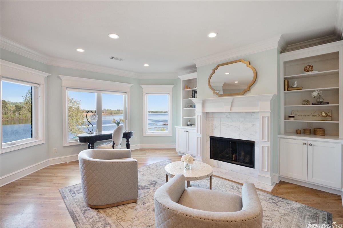 WESTSHORE ADDN HURRICANE LAKE ES - Residential