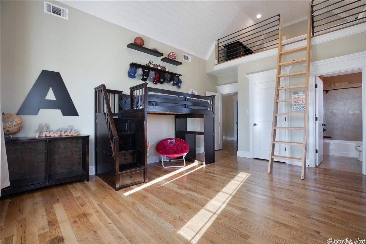 WESTSHORE ADDN HURRICANE LAKE ES - Residential