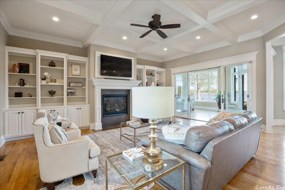 WESTSHORE ADDN HURRICANE LAKE ES - Residential