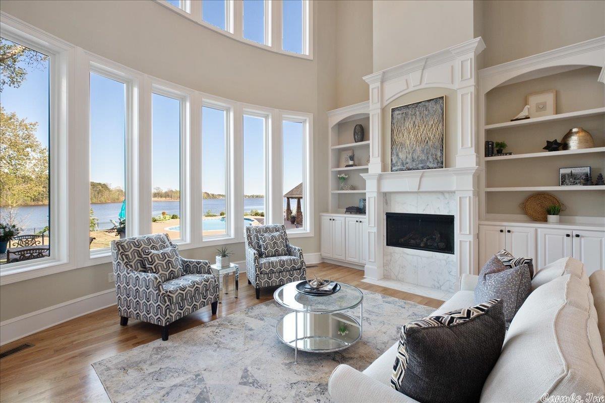 WESTSHORE ADDN HURRICANE LAKE ES - Residential