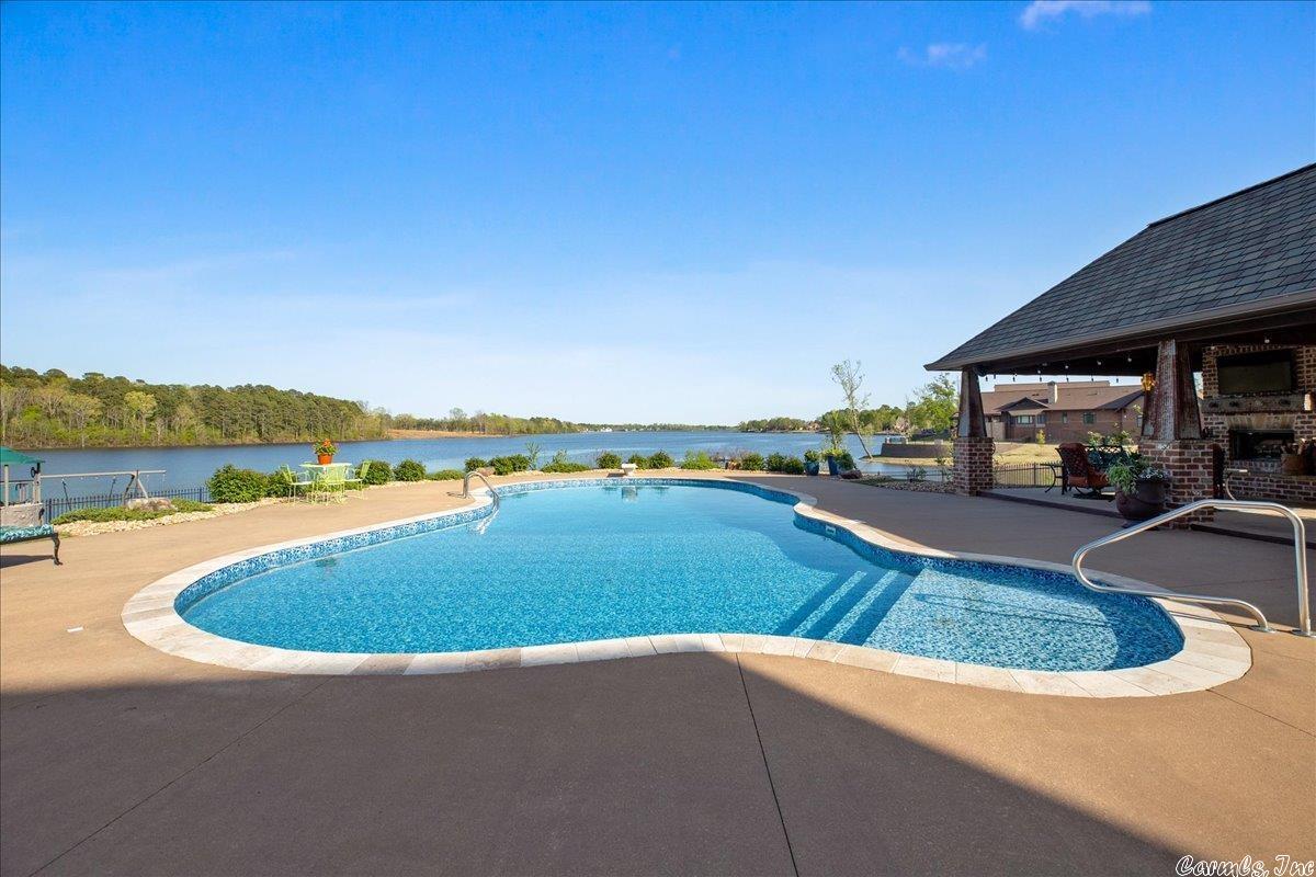 WESTSHORE ADDN HURRICANE LAKE ES - Residential