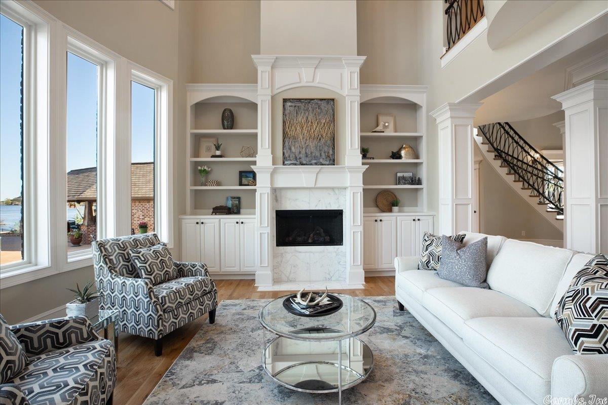 WESTSHORE ADDN HURRICANE LAKE ES - Residential
