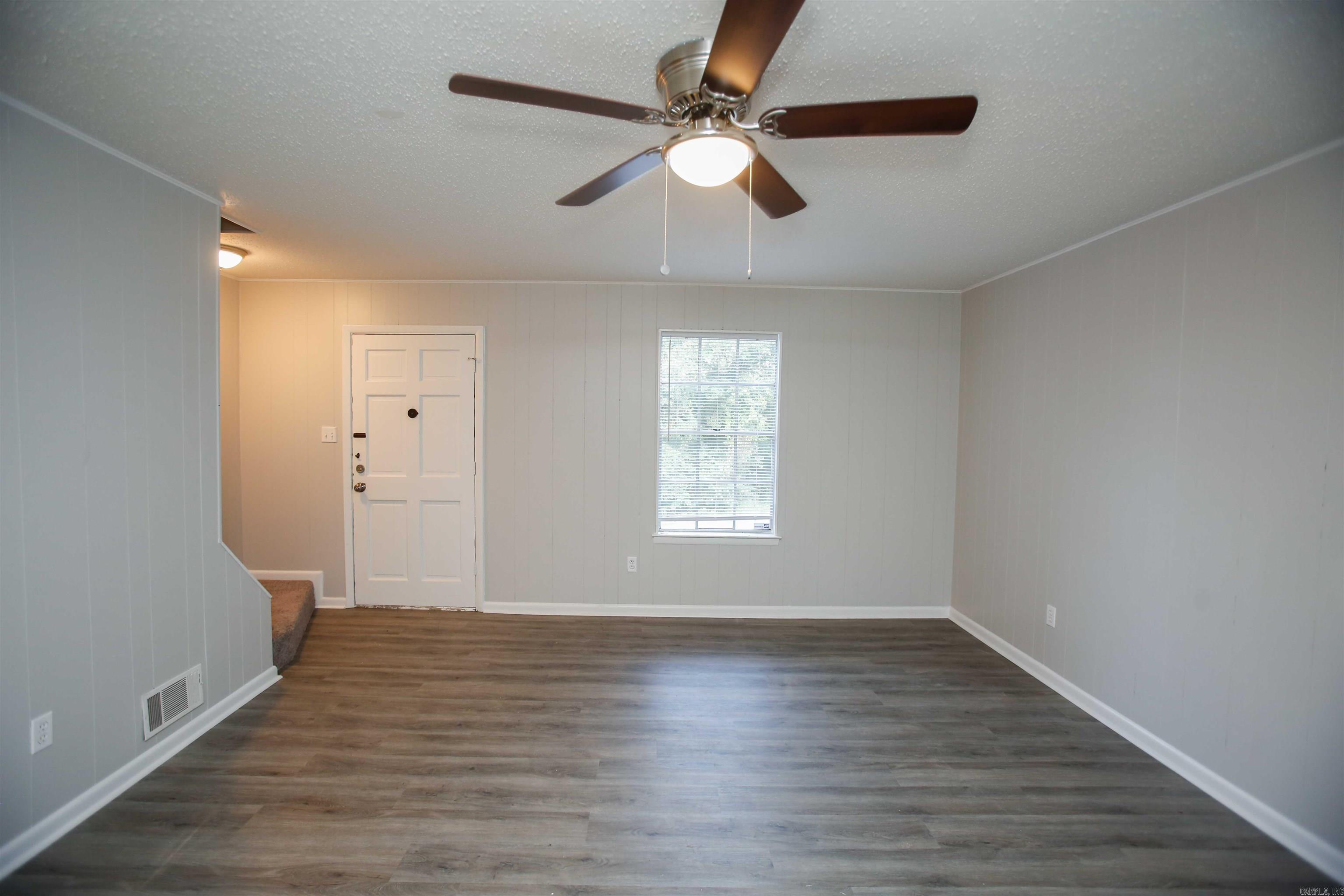 BELWOOD ADDN - Residential Lease