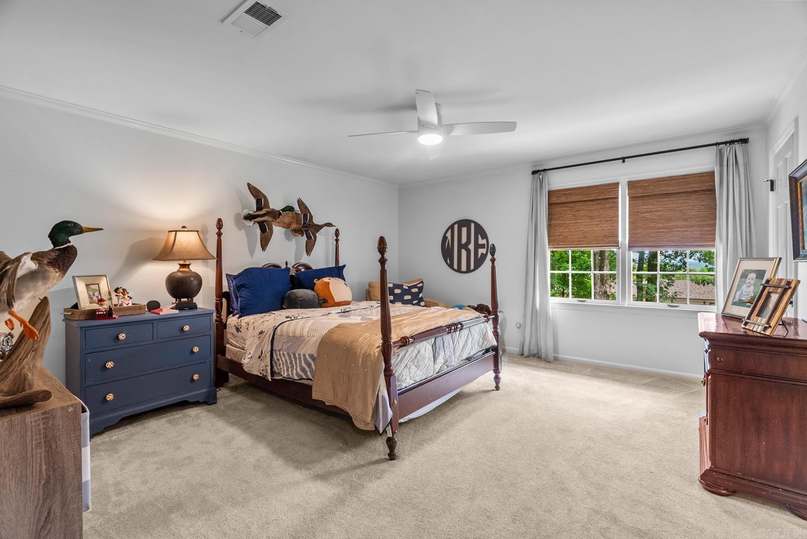 RIVERVIEW MANOR - Residential