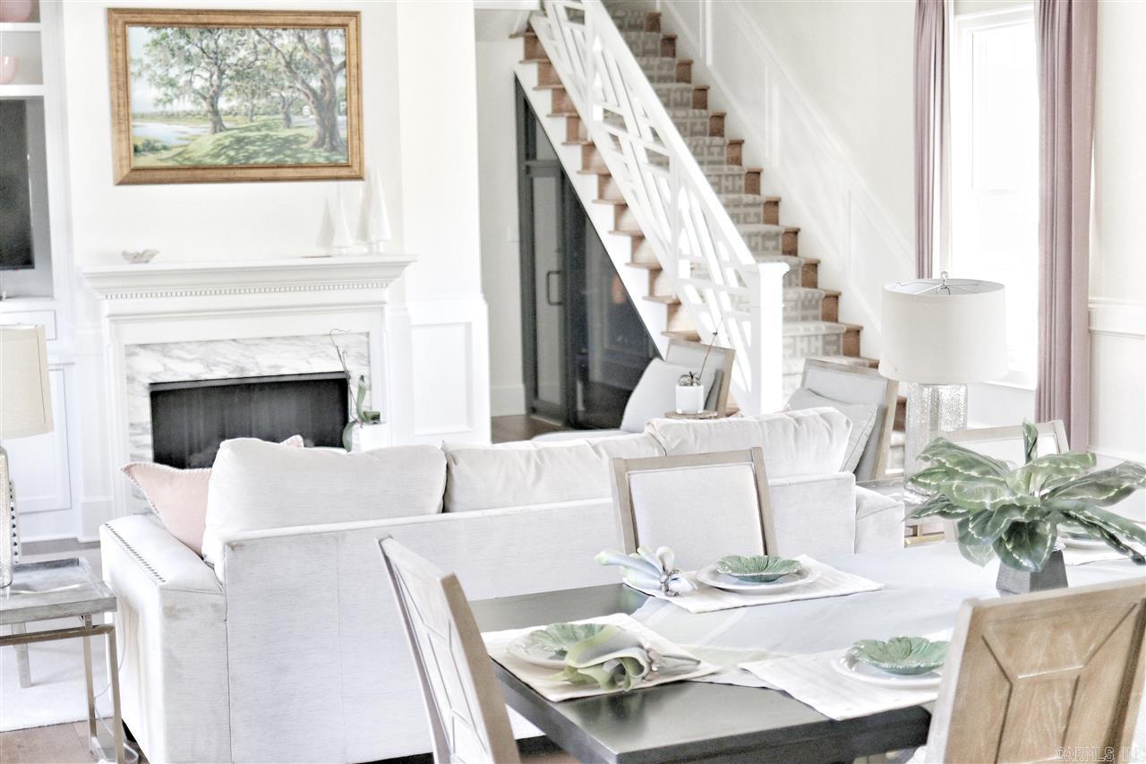 COUNTRY CLUB HEIGHTS - Residential