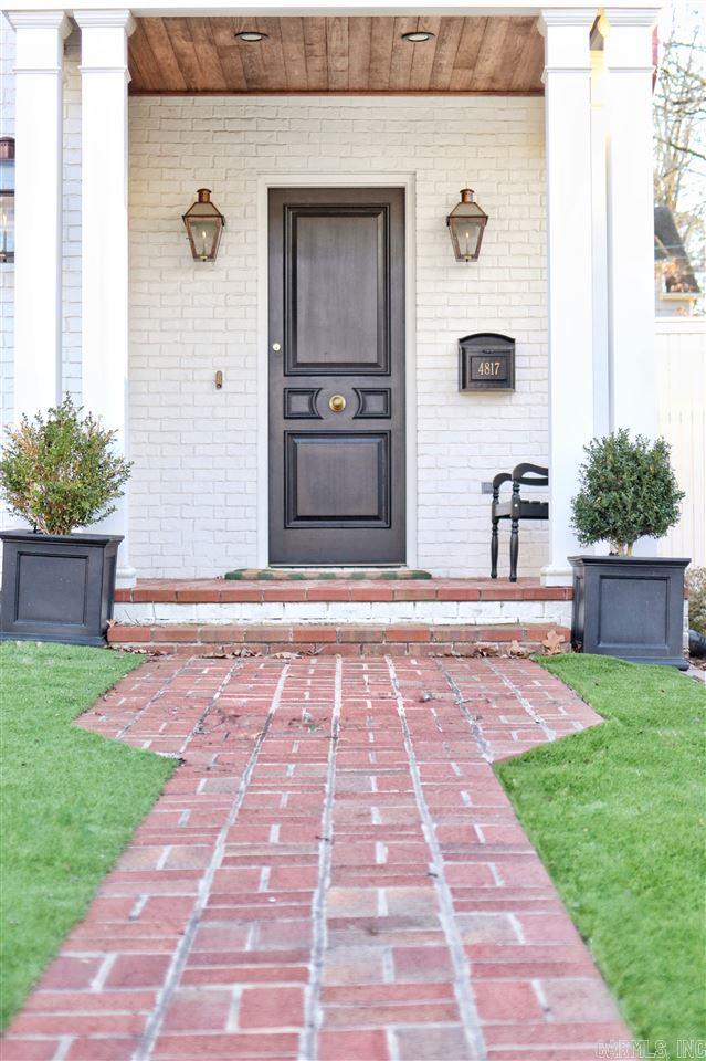 COUNTRY CLUB HEIGHTS - Residential