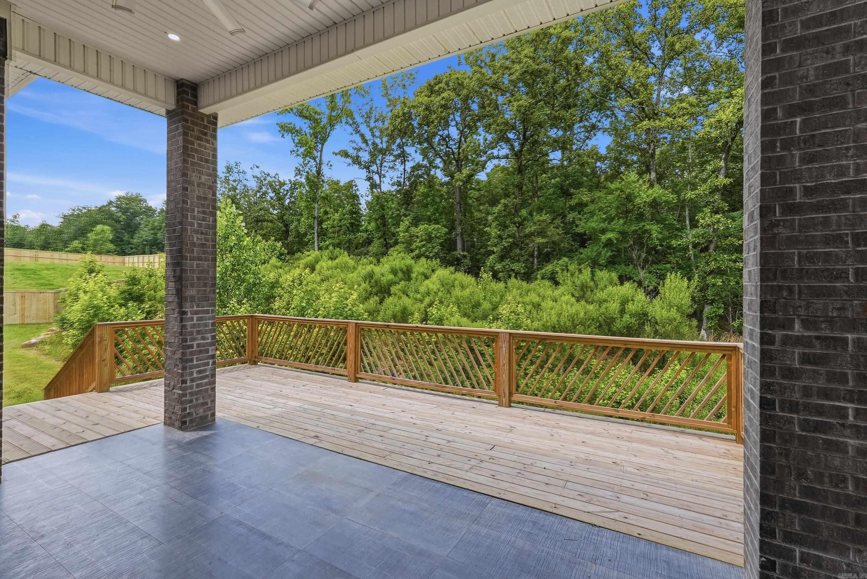 CREEKSIDE ADDN - Residential