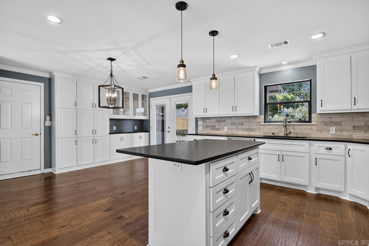 PLEASANT VIEW - Residential