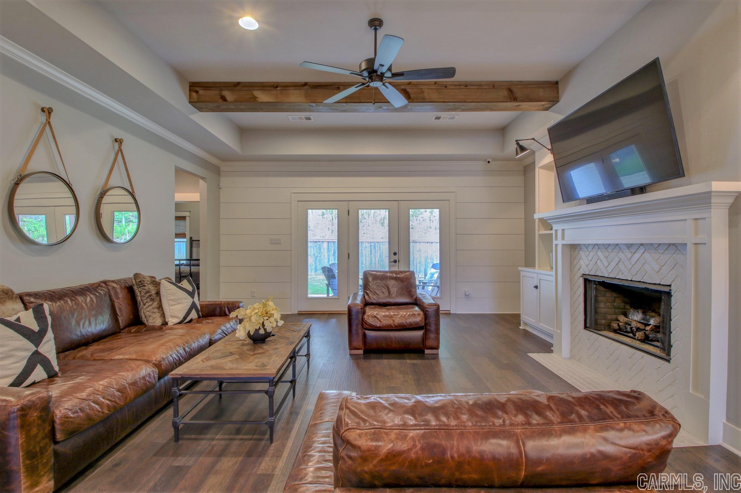 WILDWOOD PLACE - Residential