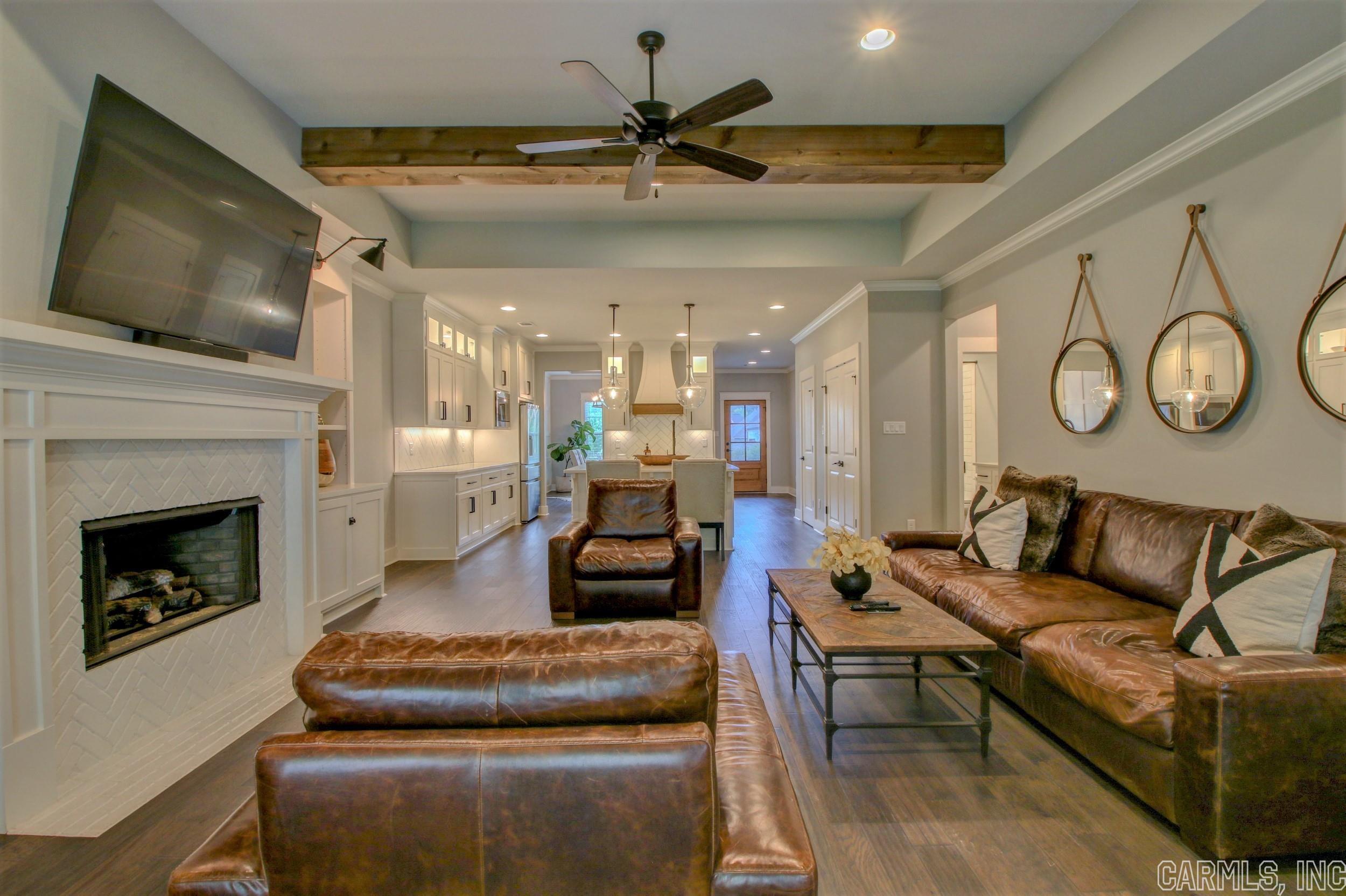 WILDWOOD PLACE - Residential