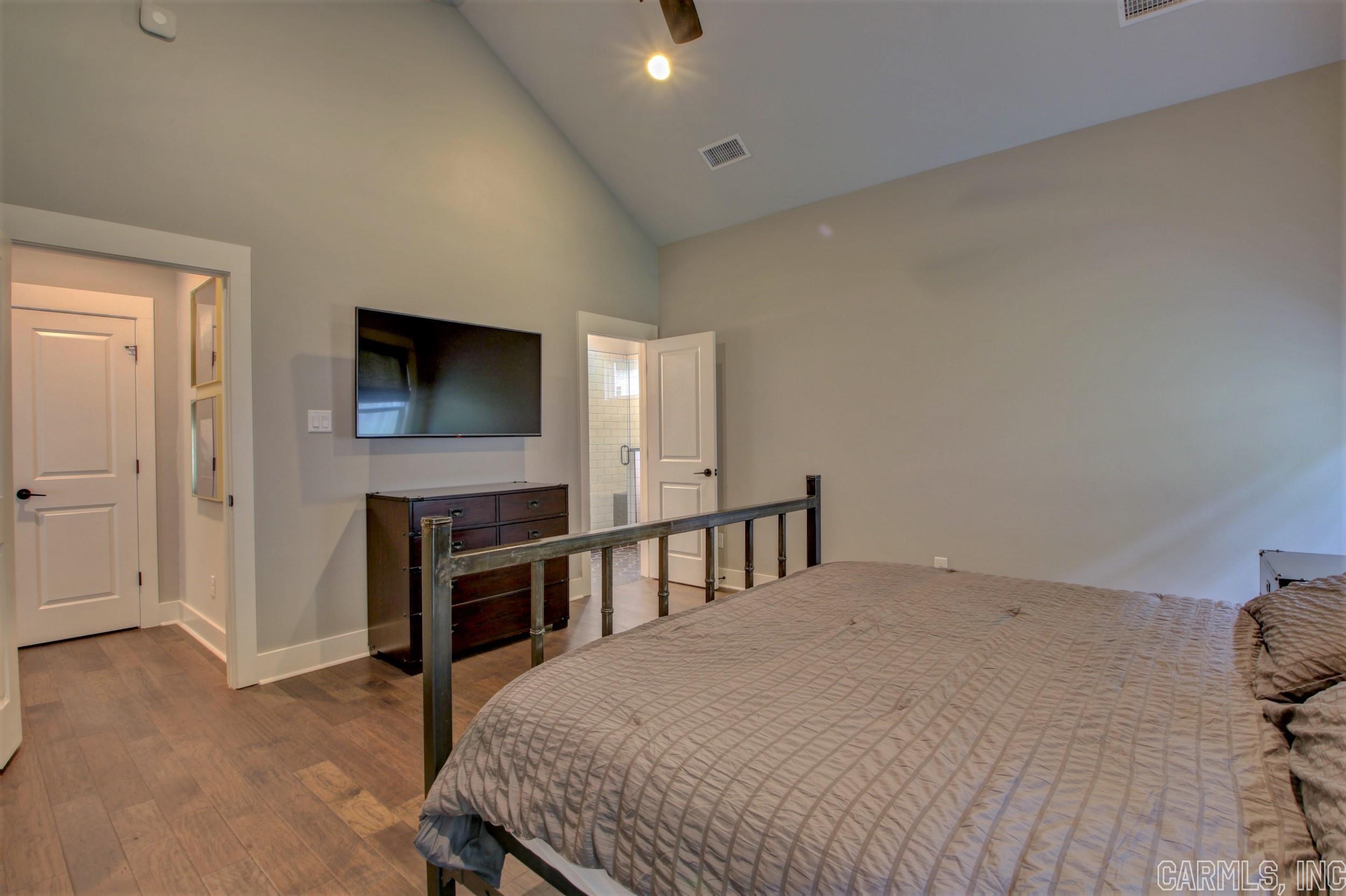 WILDWOOD PLACE - Residential