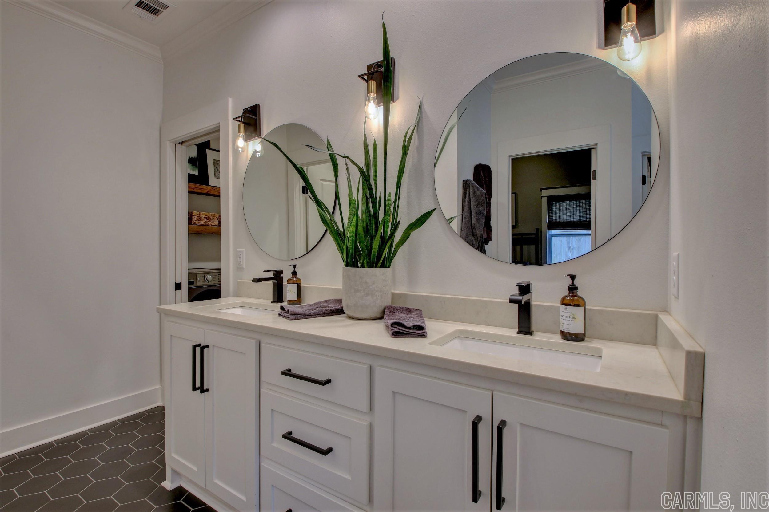 WILDWOOD PLACE - Residential