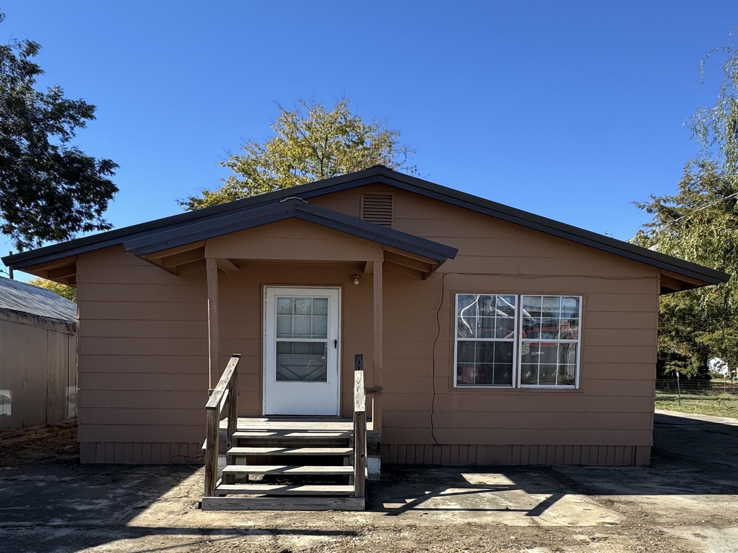 Welcome to the market this nice cozy 2BR/1B home settled right in the heart of Cherry Valley, AR. Conveniently located just walking distance from the local restaurant, library, city hall, and bank! Roughly one hour from Memphis, TN and less than 45 minutes from Jonesboro, AR. This home comes with an open floor plan that makes it east to entertain guest. A convenient breakfast bar provides the perfect spot to enjoy a warm cup of coffee in the morning. A freshly remodeled bathroom with a standup shower for easy access. Rest easy at night knowing you have a storm cellar just a few yards away from your back door to keep you safe during the stormy months! Brand new metal roof and exterior siding installed less than two years ago! This home would be perfect for someone looking to downsize into something that requires little to no upkeep or an investor looking to add a rental to their portfolio. Call/text me now to set up your private showing!