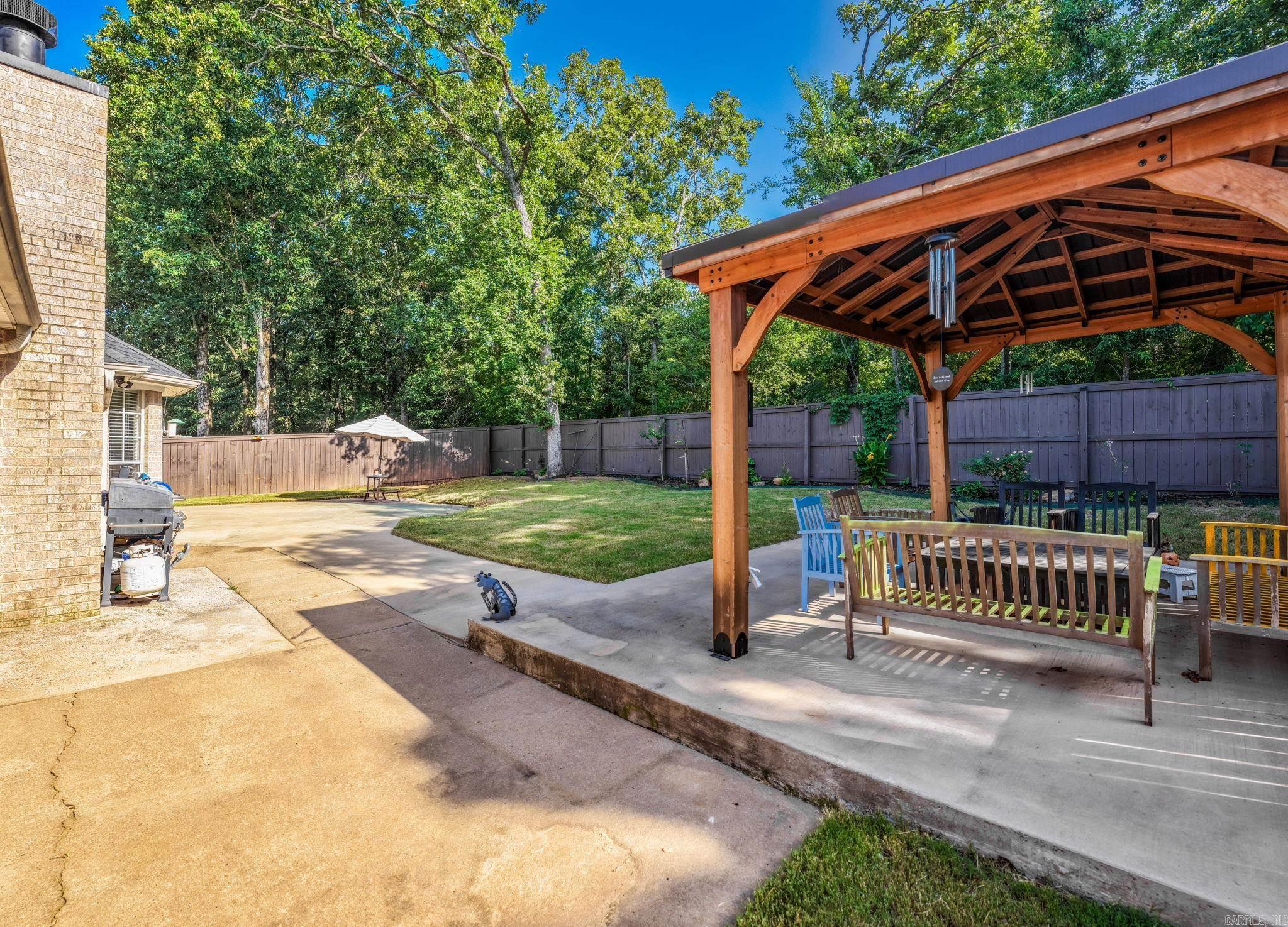 GAP CREEK THE MEADOWS - Residential
