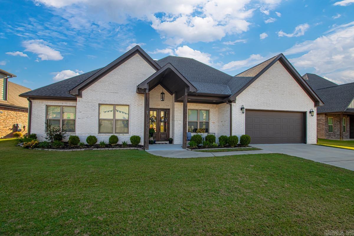 NORTH SHORE @ HURRICANE LAKE EST - Residential