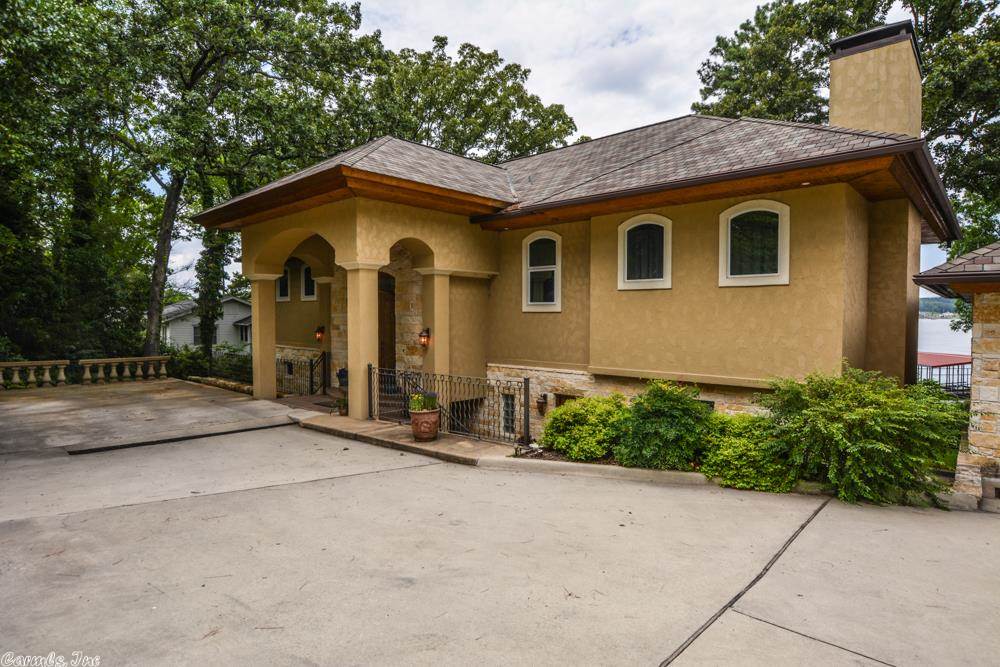 Pattons Lodge - Residential