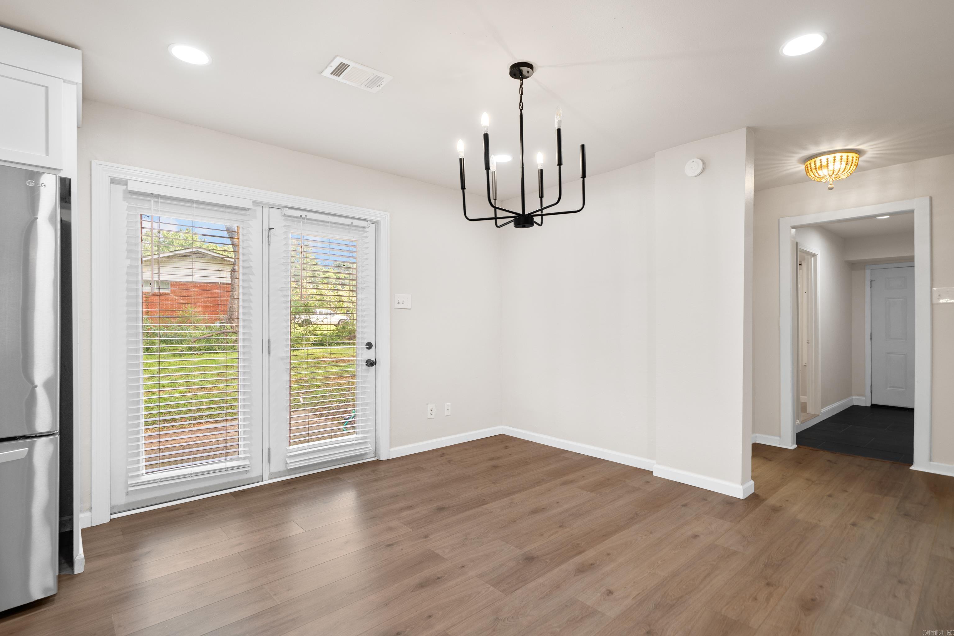 PARK SHORES - Residential