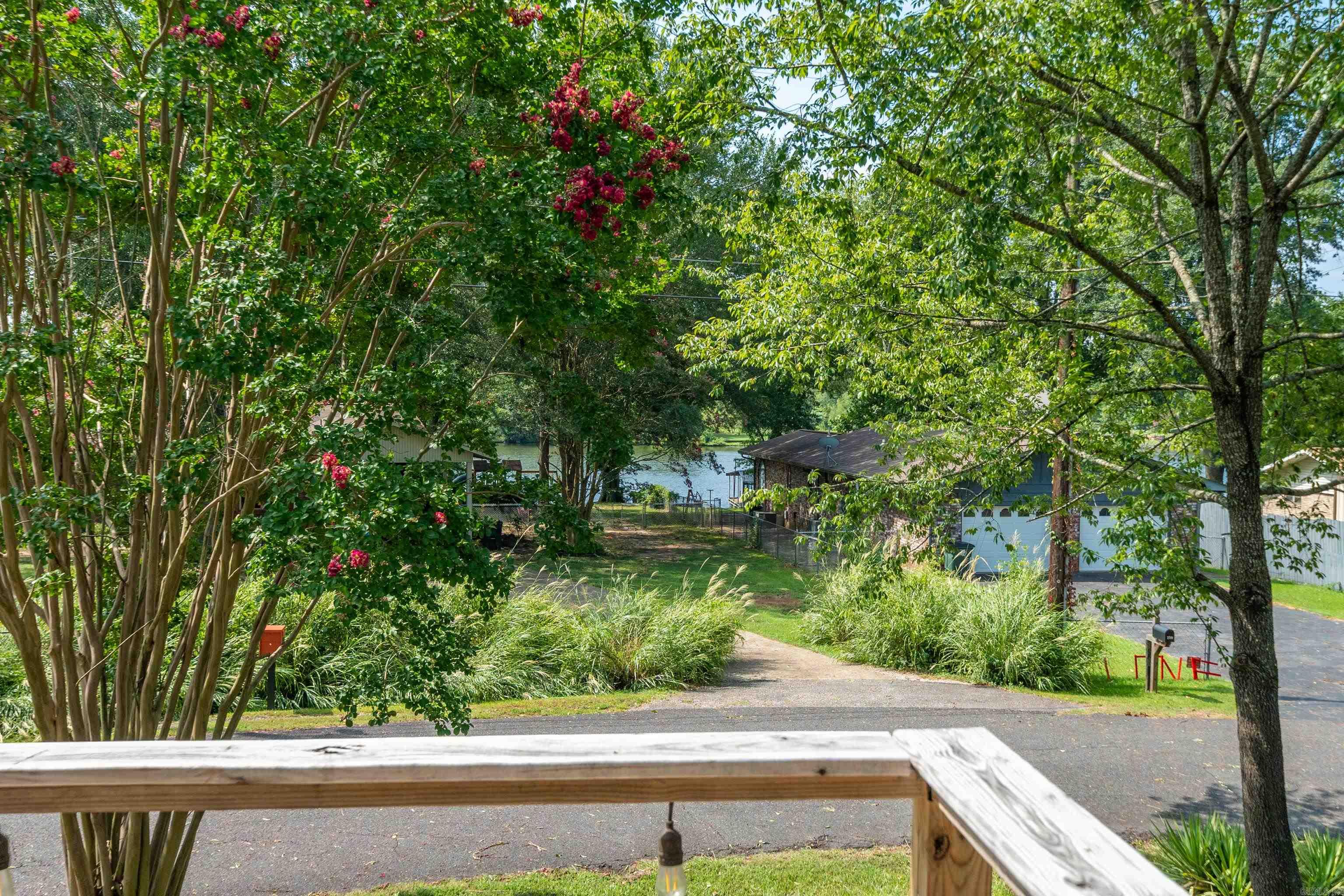 PARK SHORES - Residential