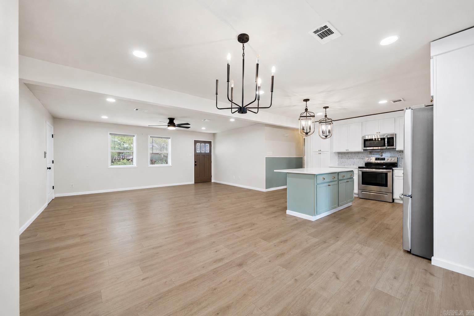 PARK SHORES - Residential