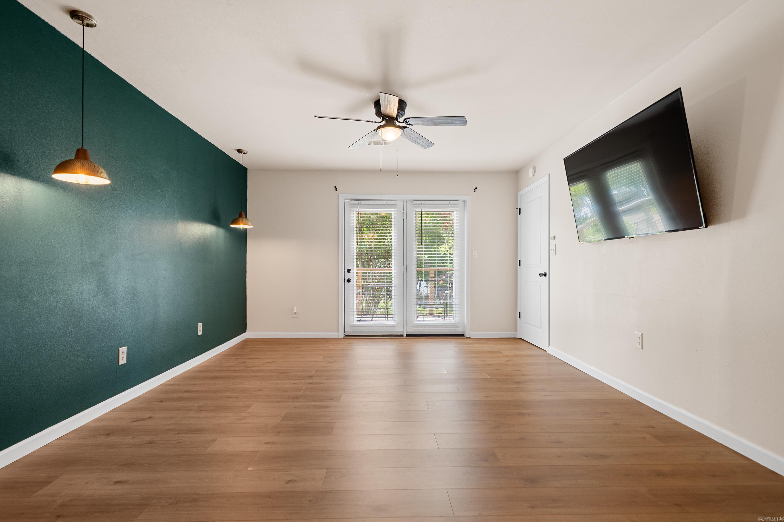 PARK SHORES - Residential
