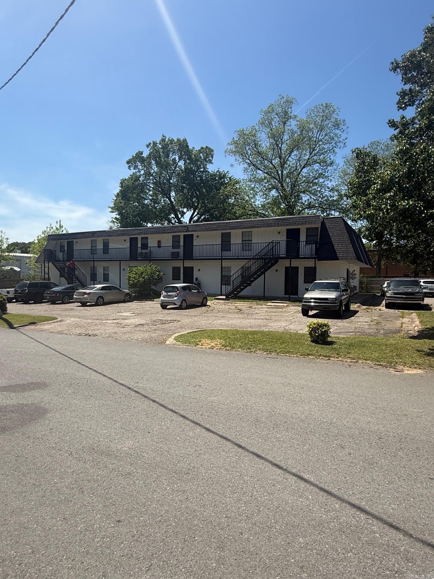Great opportunity to get into the rental business one block from downtown and a few blocks from Harding University. Affordable housing built in 1980. 16-one bedroom apartments with approx. 535 per sq. ft. in each unit. some updates inside and out. rents range from $450.00 to $625.00 per month based on the remodeling.Total currently income is $8825 per month and the property is 100% occupied. Agents see private remarks for expenses.