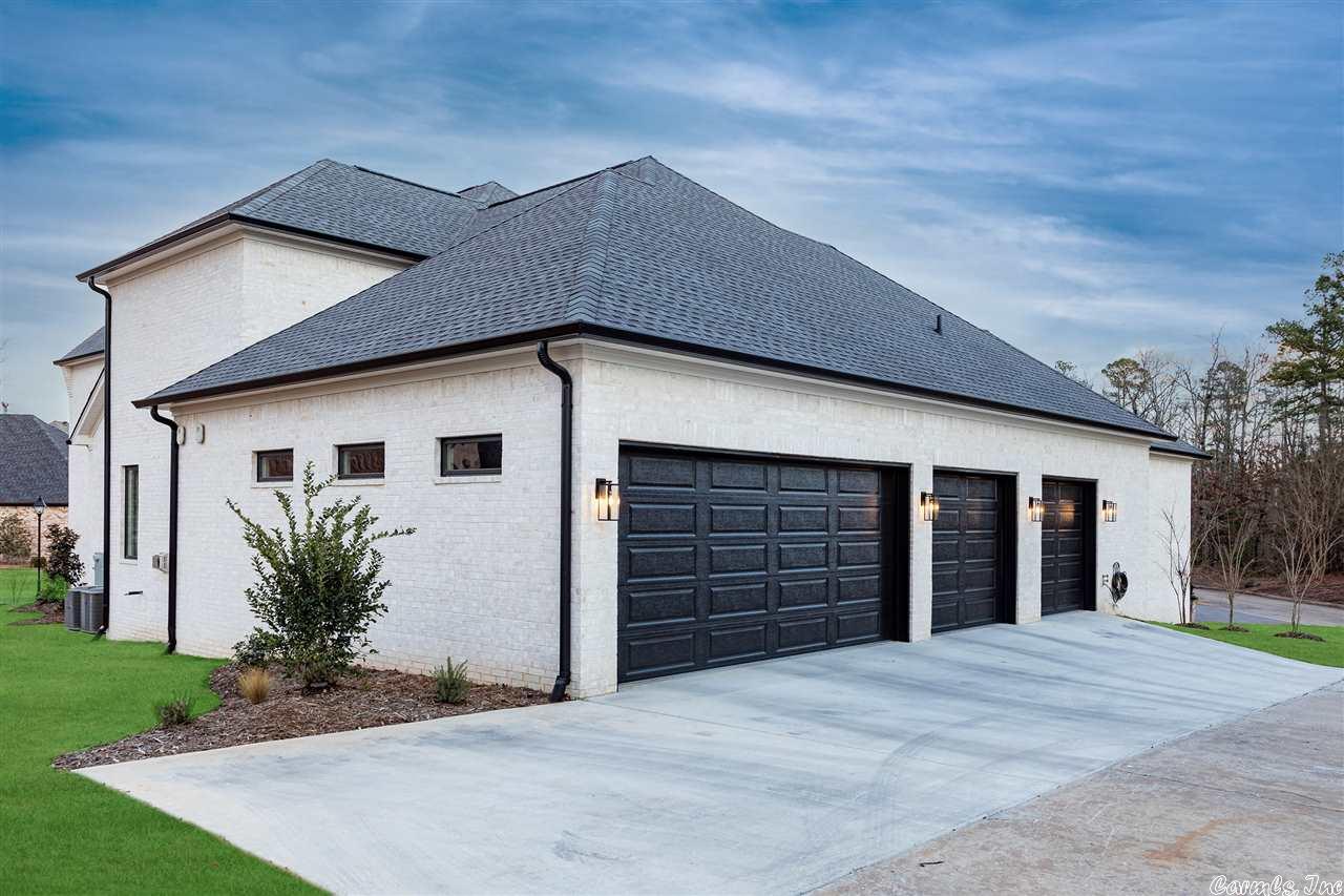 CHENAL VALLEY HALLEN COURT - Residential