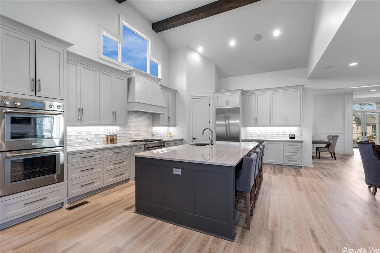 CHENAL VALLEY HALLEN COURT - Residential