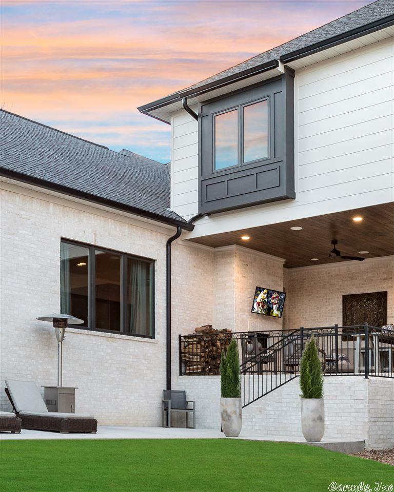 CHENAL VALLEY HALLEN COURT - Residential