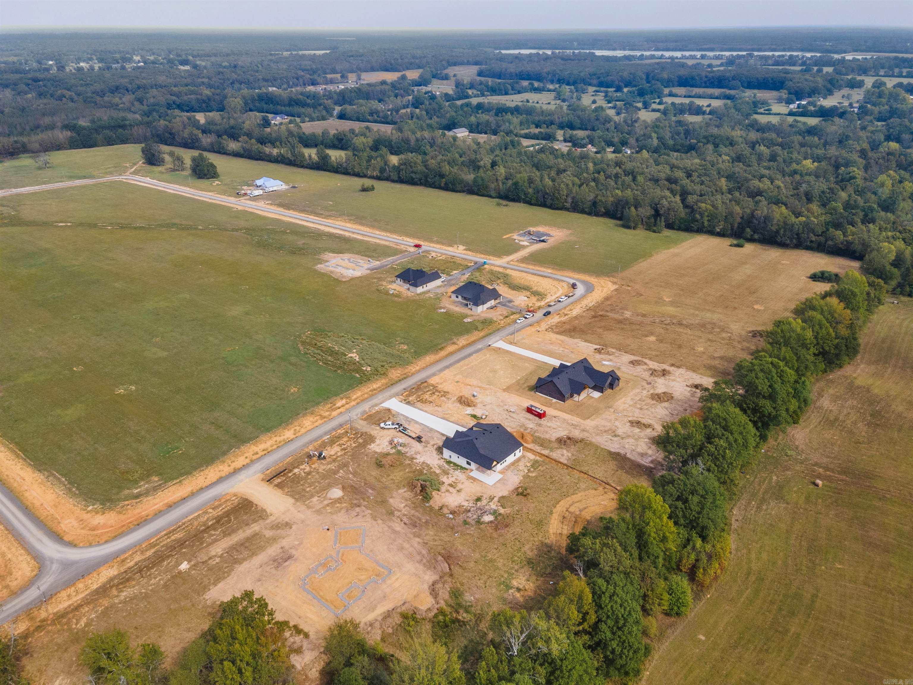 JACKSON ACRES - Residential