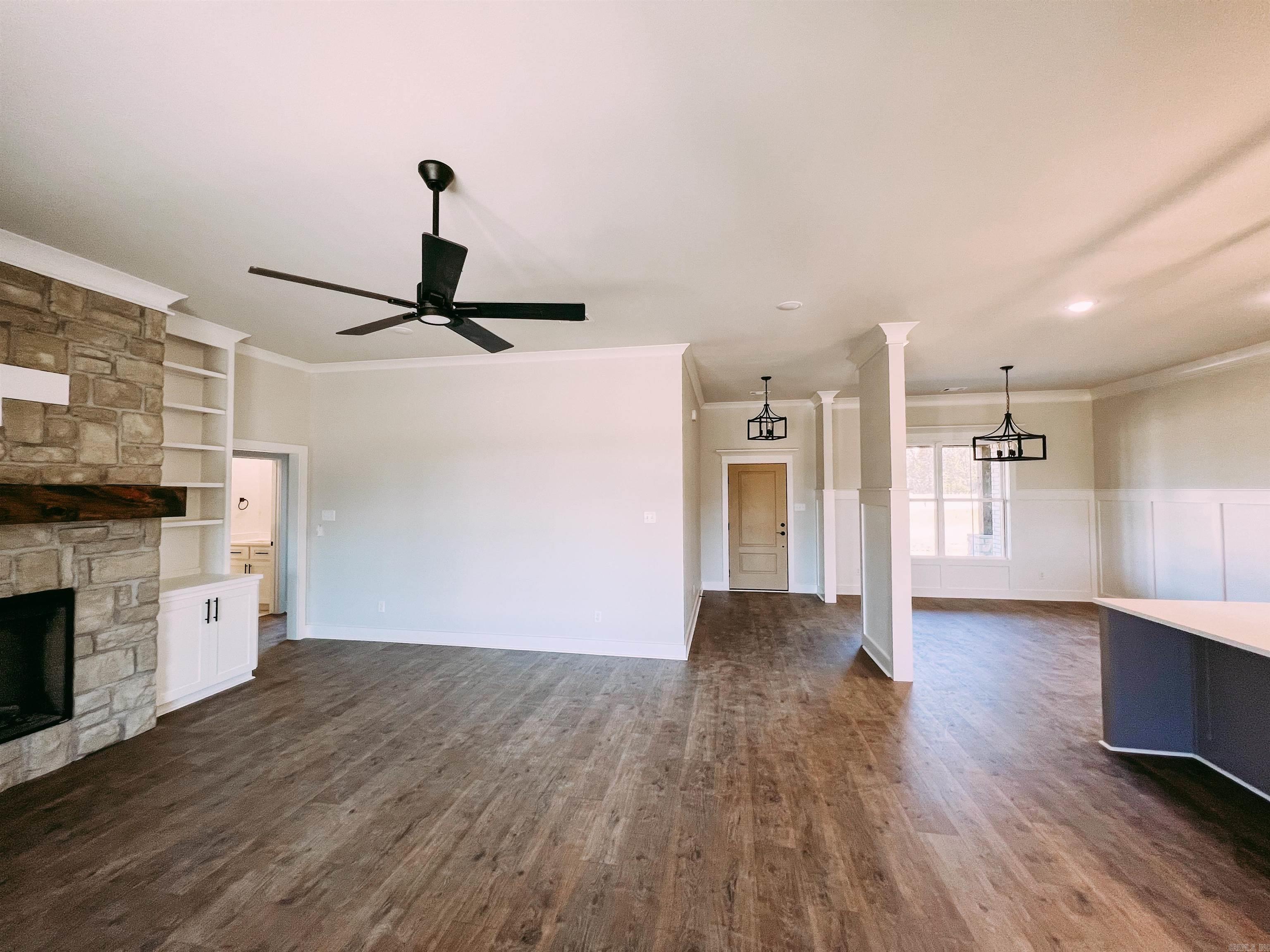 JACKSON ACRES - Residential