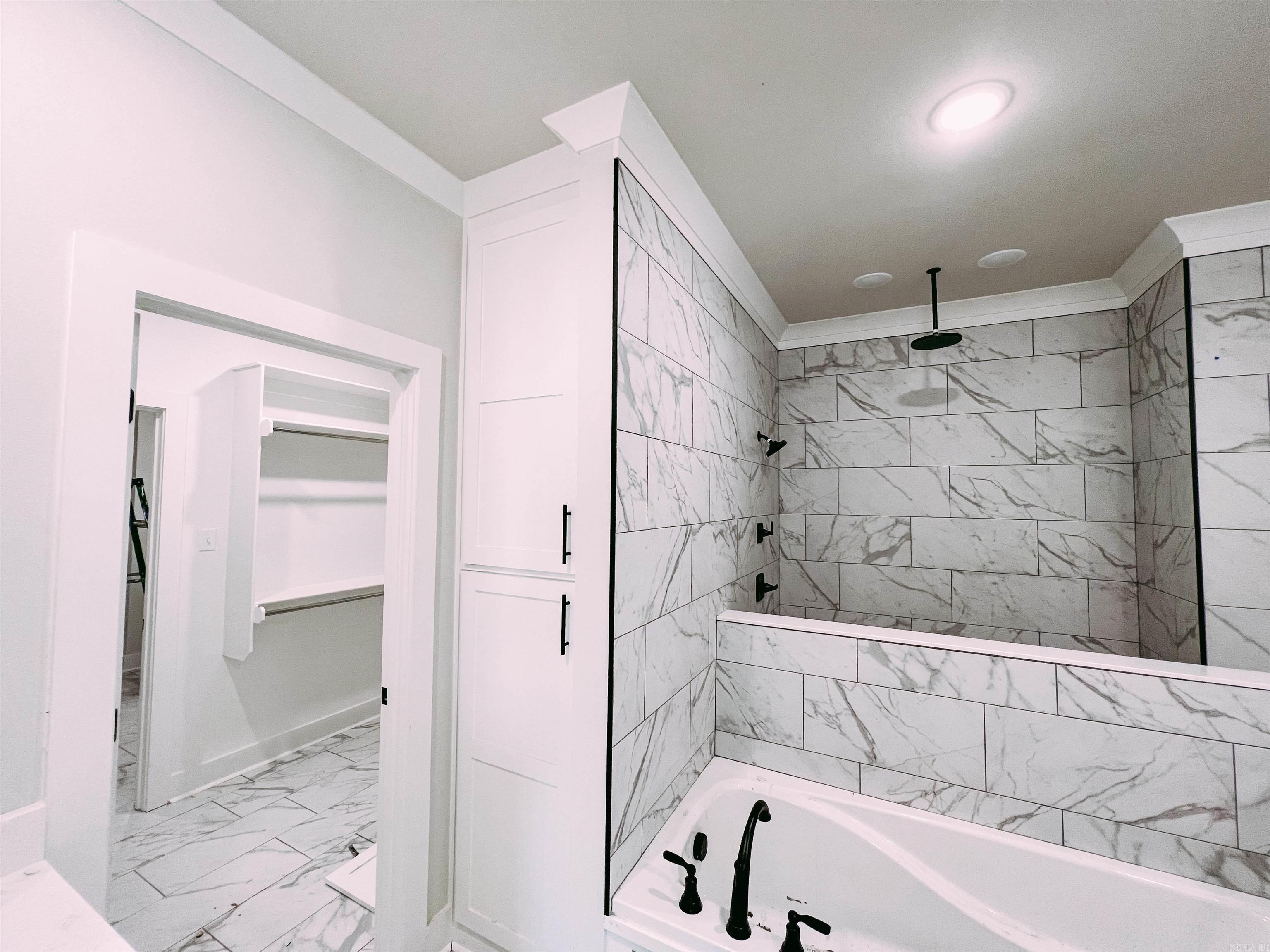 JACKSON ACRES - Residential