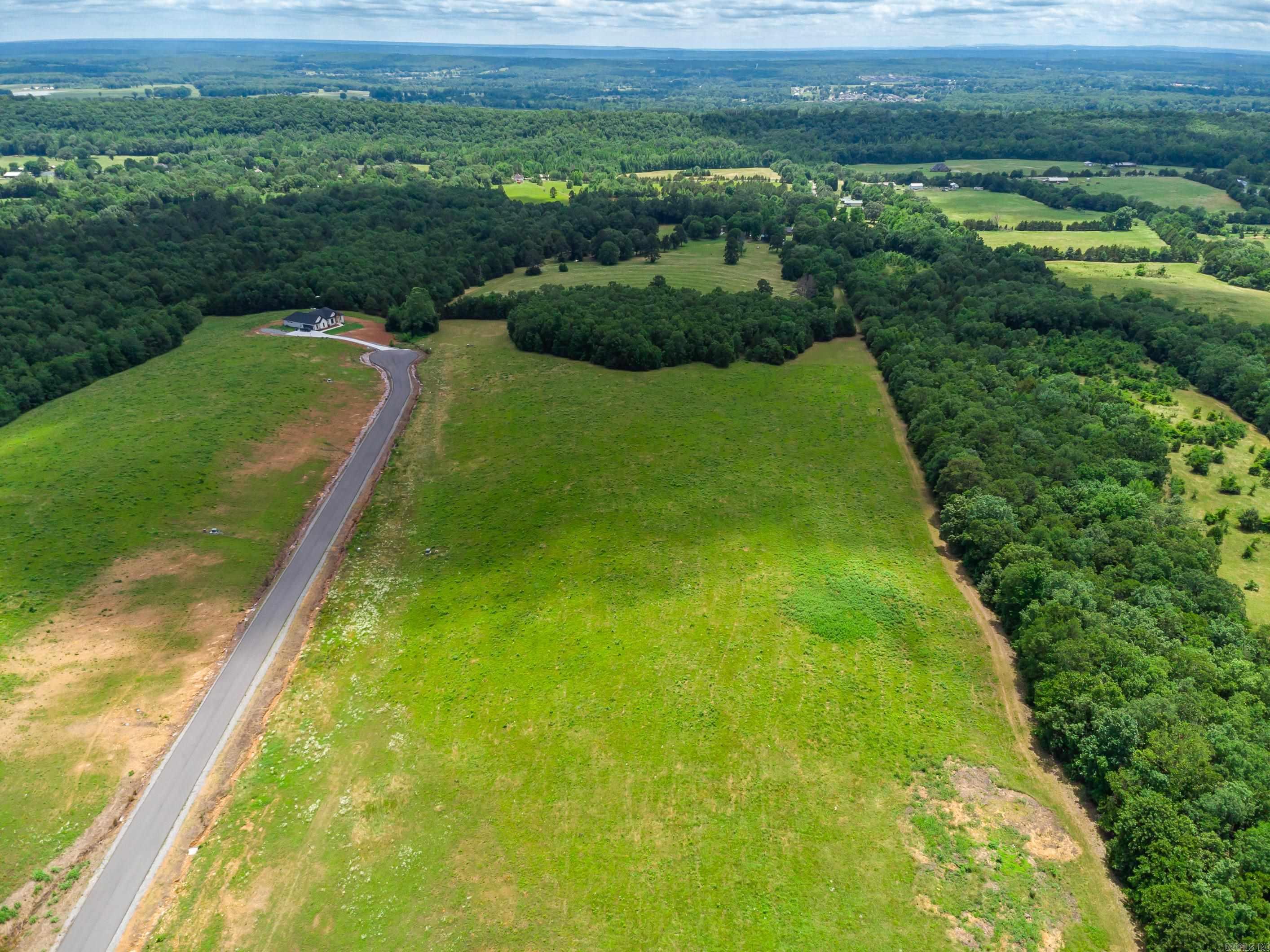 Woodridge - Land