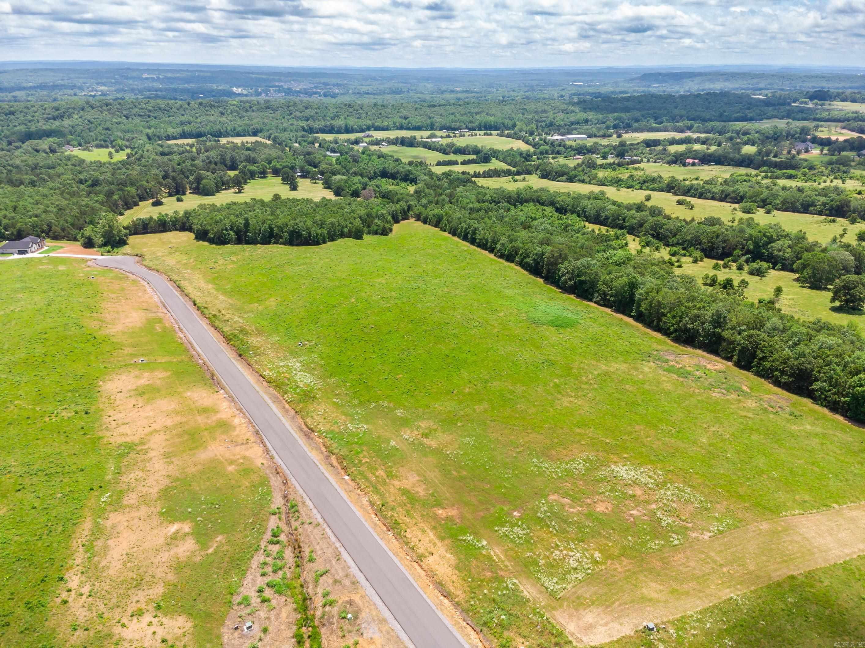 Woodridge - Land