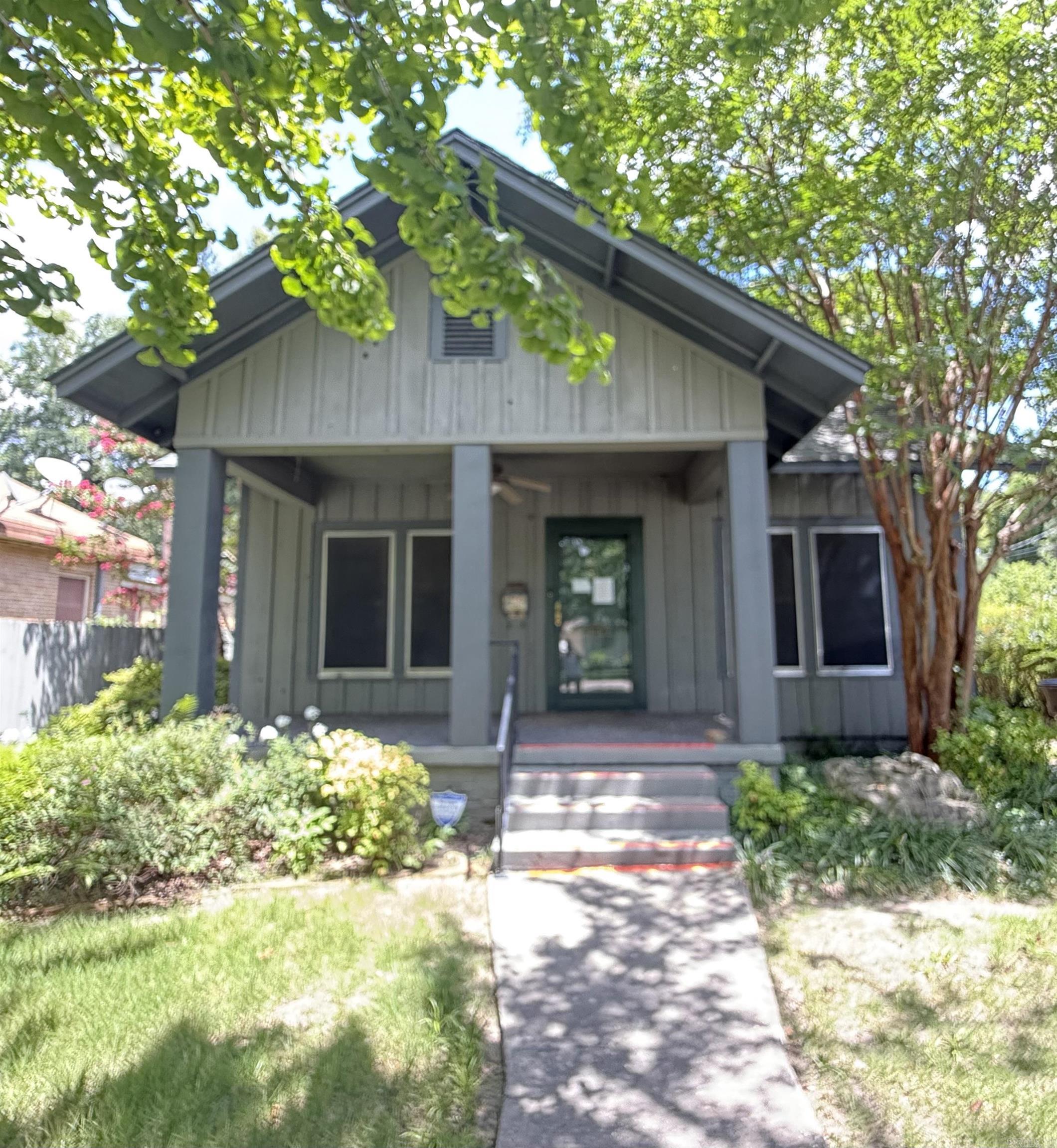 Call me to see this unique home.  Gorgeous hard wood floors.  Large entertainment area on screened back porch. There is a generator for constant comfort when the power goes out.